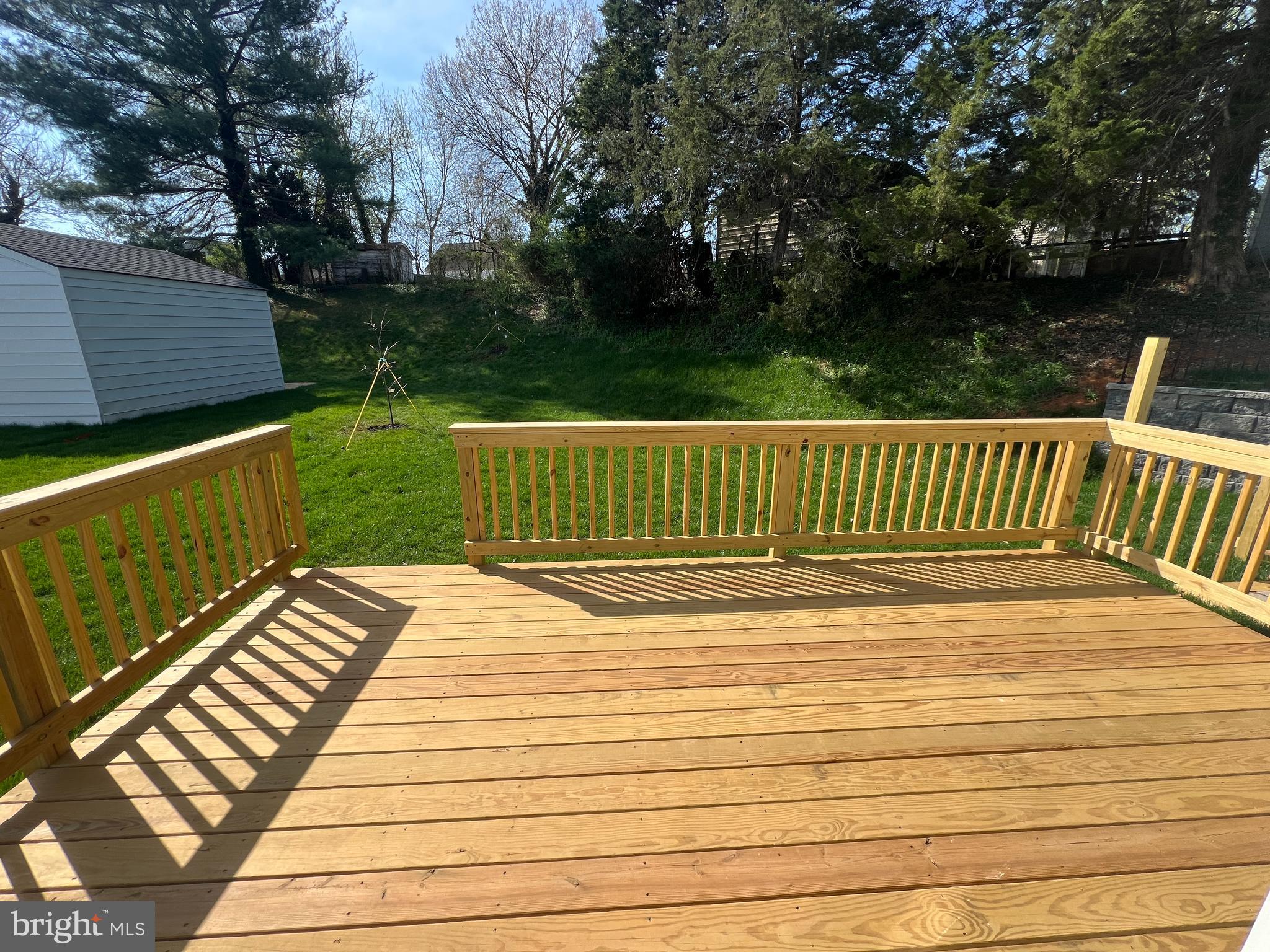 WOODSIDE - Residential Lease