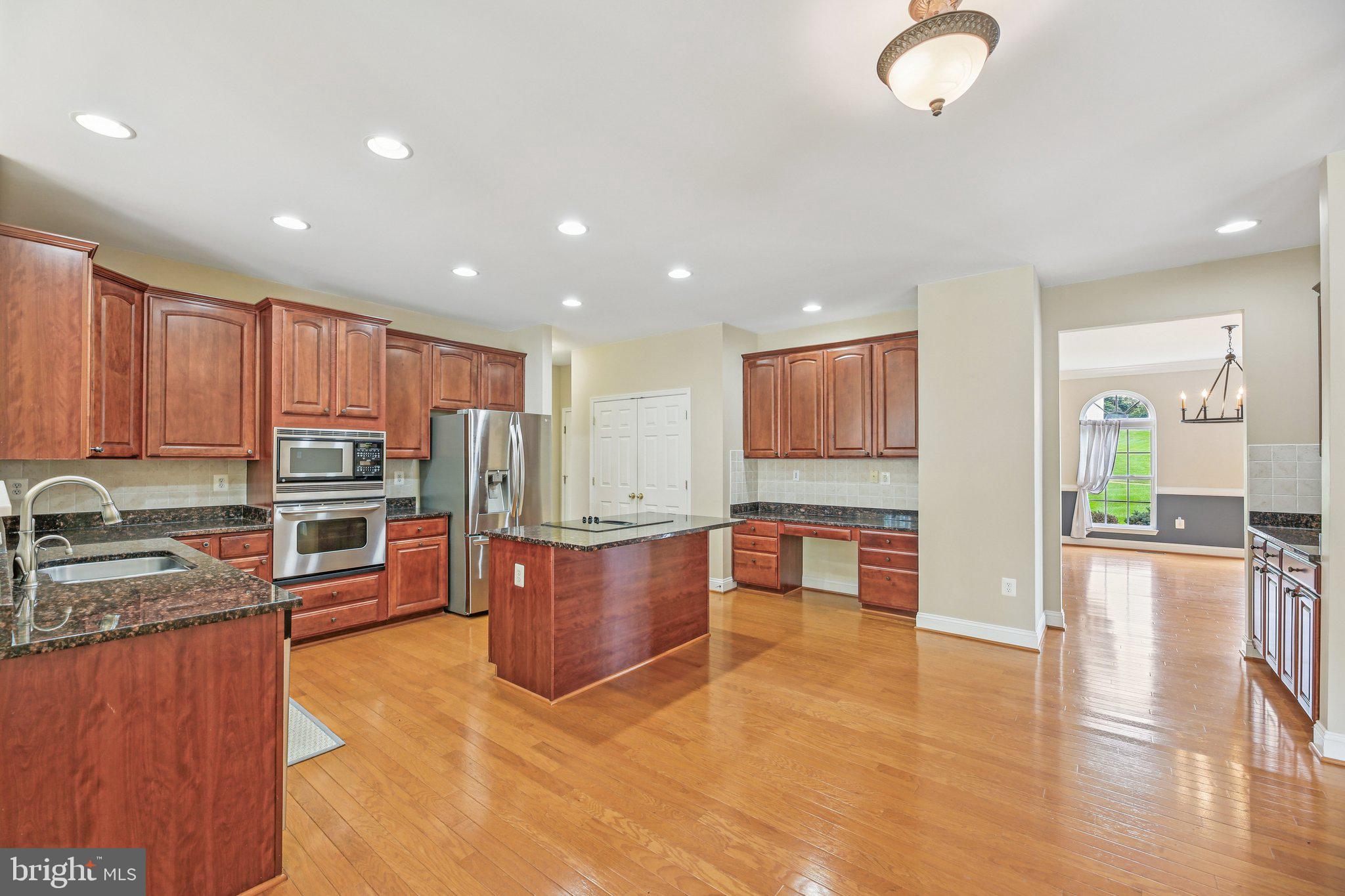 BENTLEY RIDGE - Residential