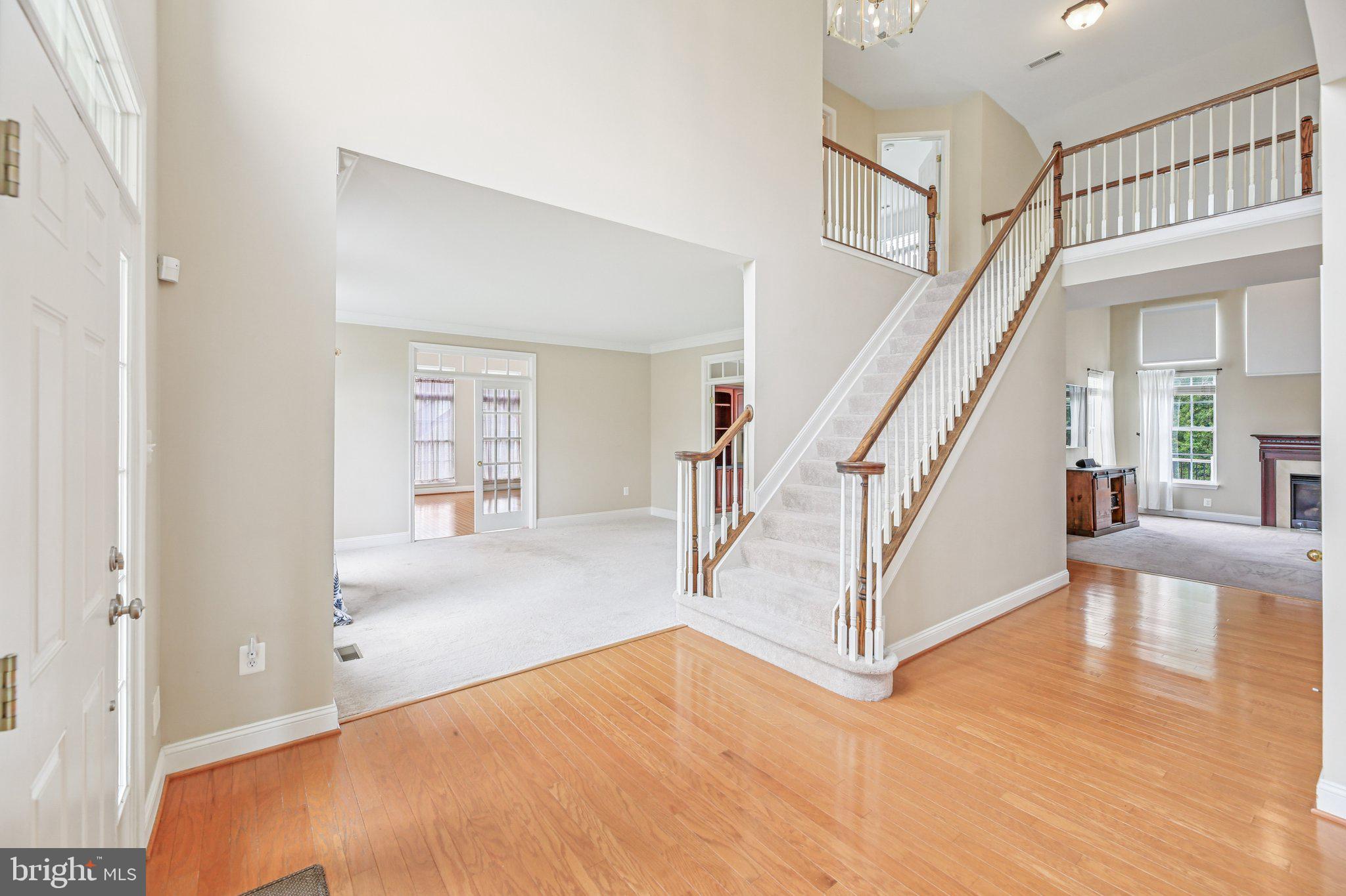 BENTLEY RIDGE - Residential