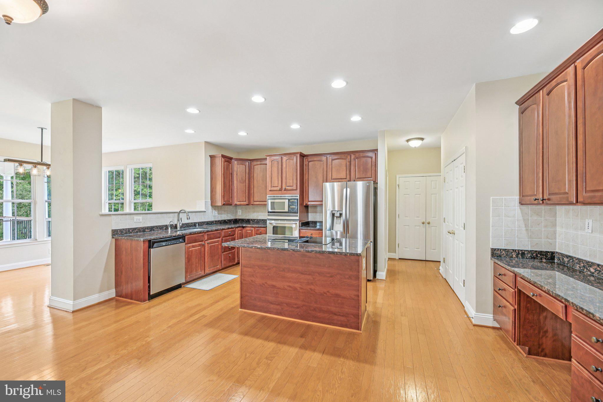 BENTLEY RIDGE - Residential