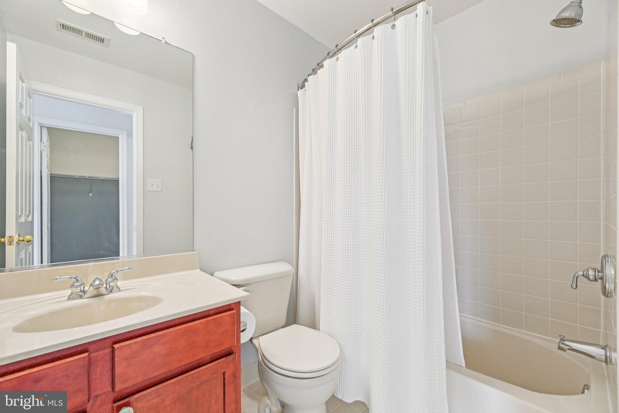 BENTLEY RIDGE - Residential