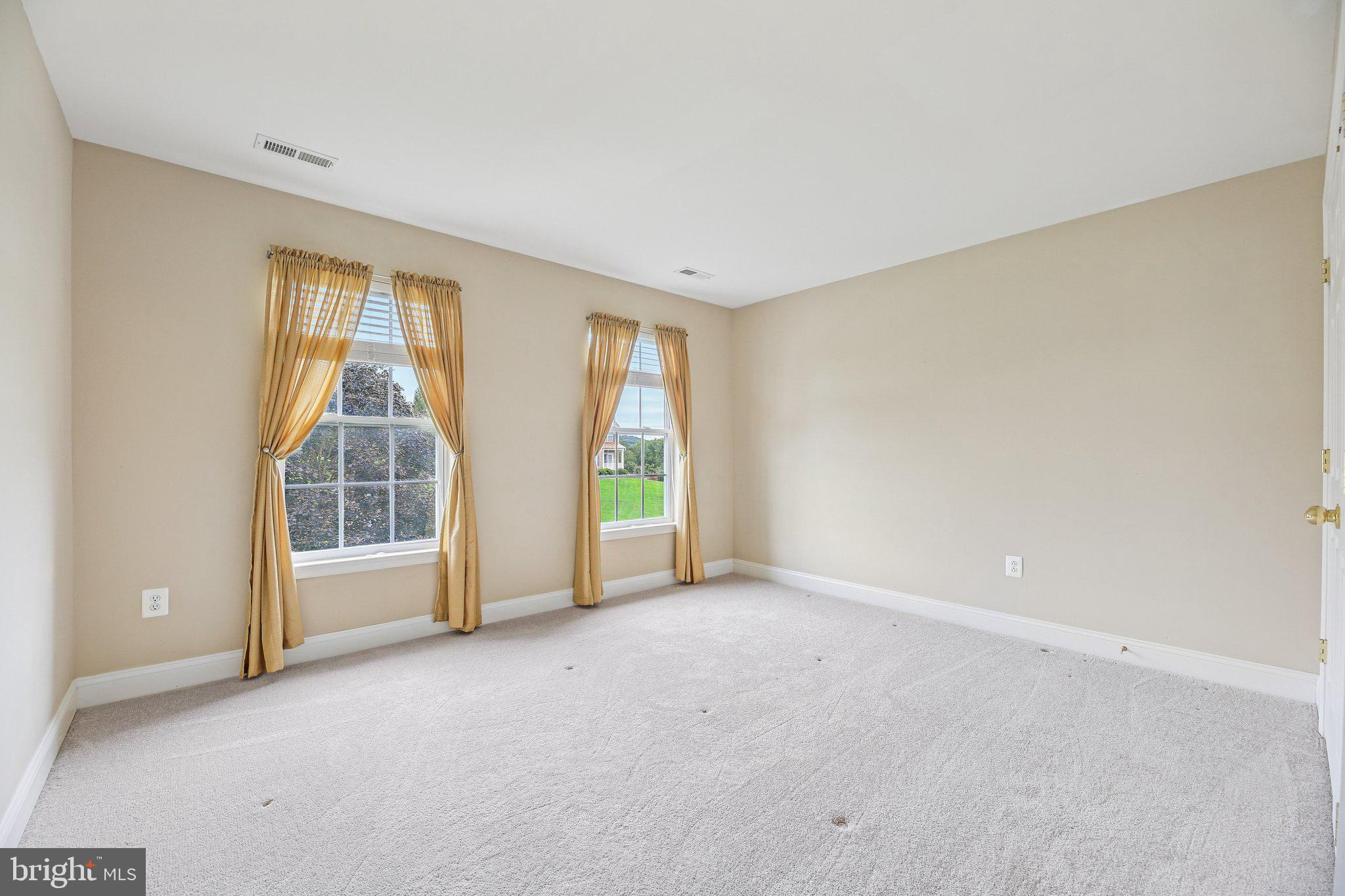 BENTLEY RIDGE - Residential