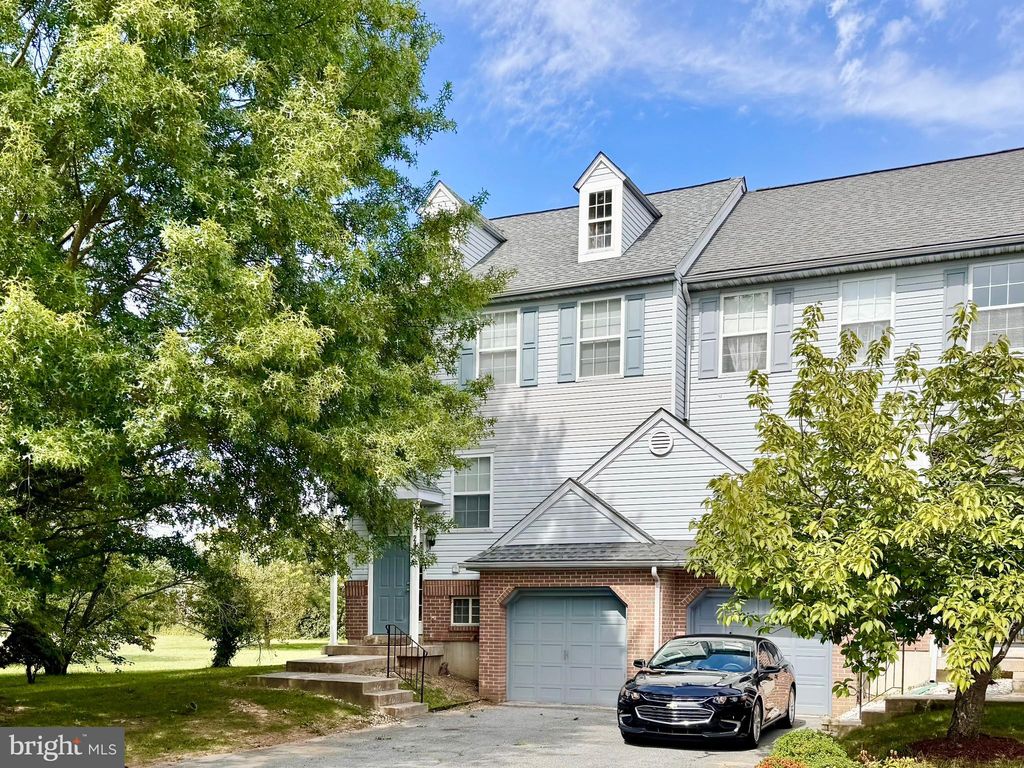 Photo of 245 Charring Cross Drive, DOVER, DE 19904 (MLS # DEKT2041042)