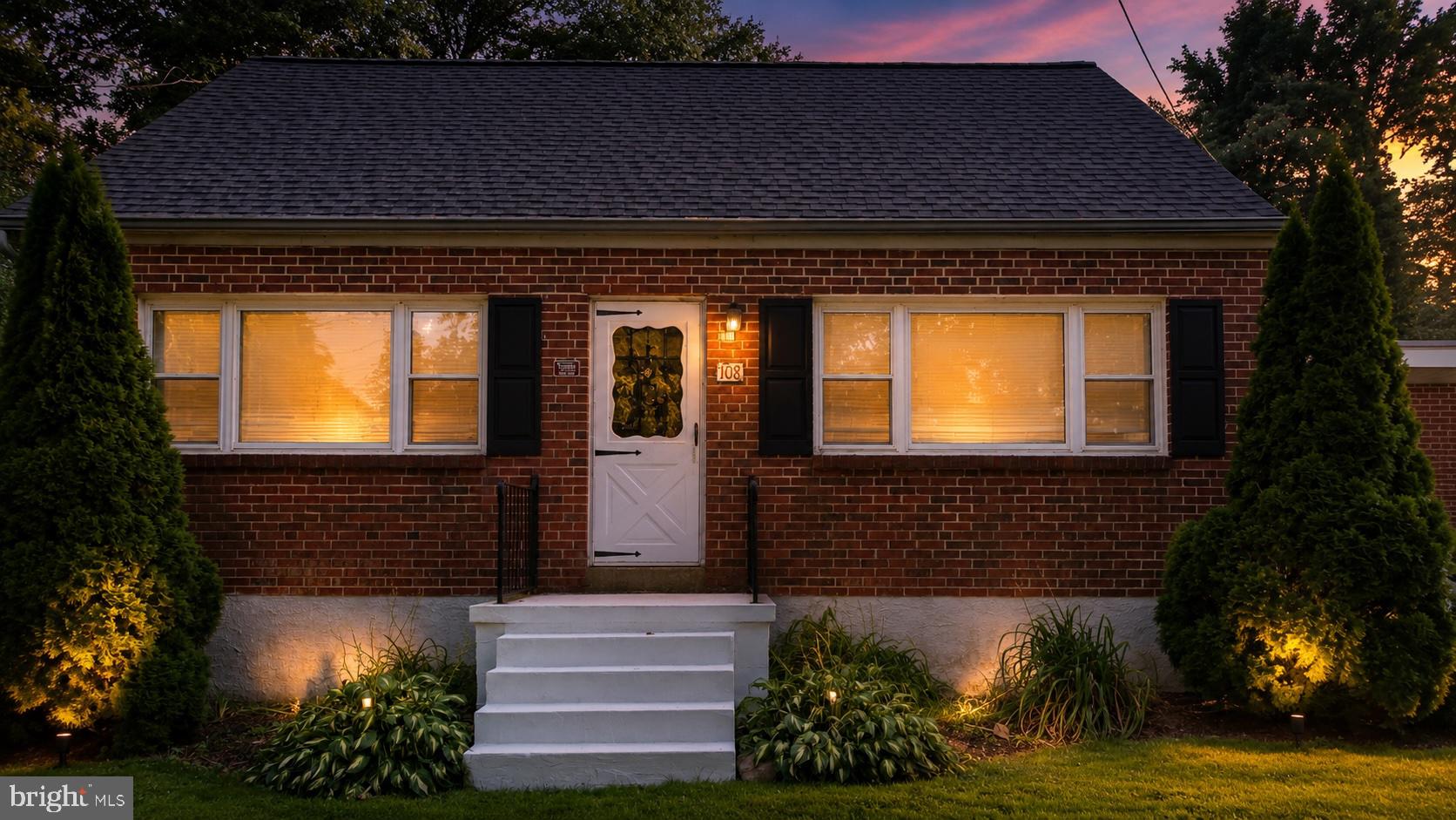 108 WYOMING AVENUE