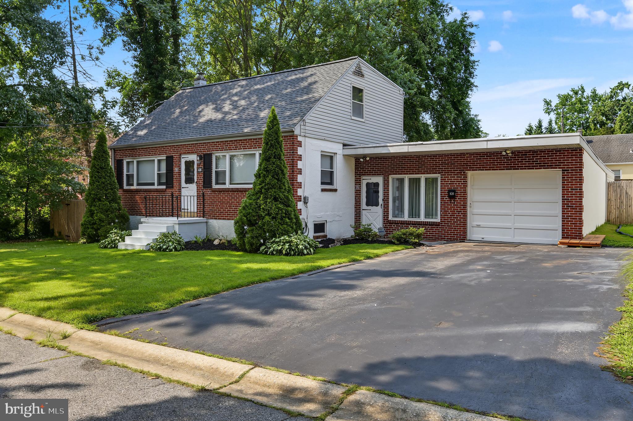 108 WYOMING AVENUE