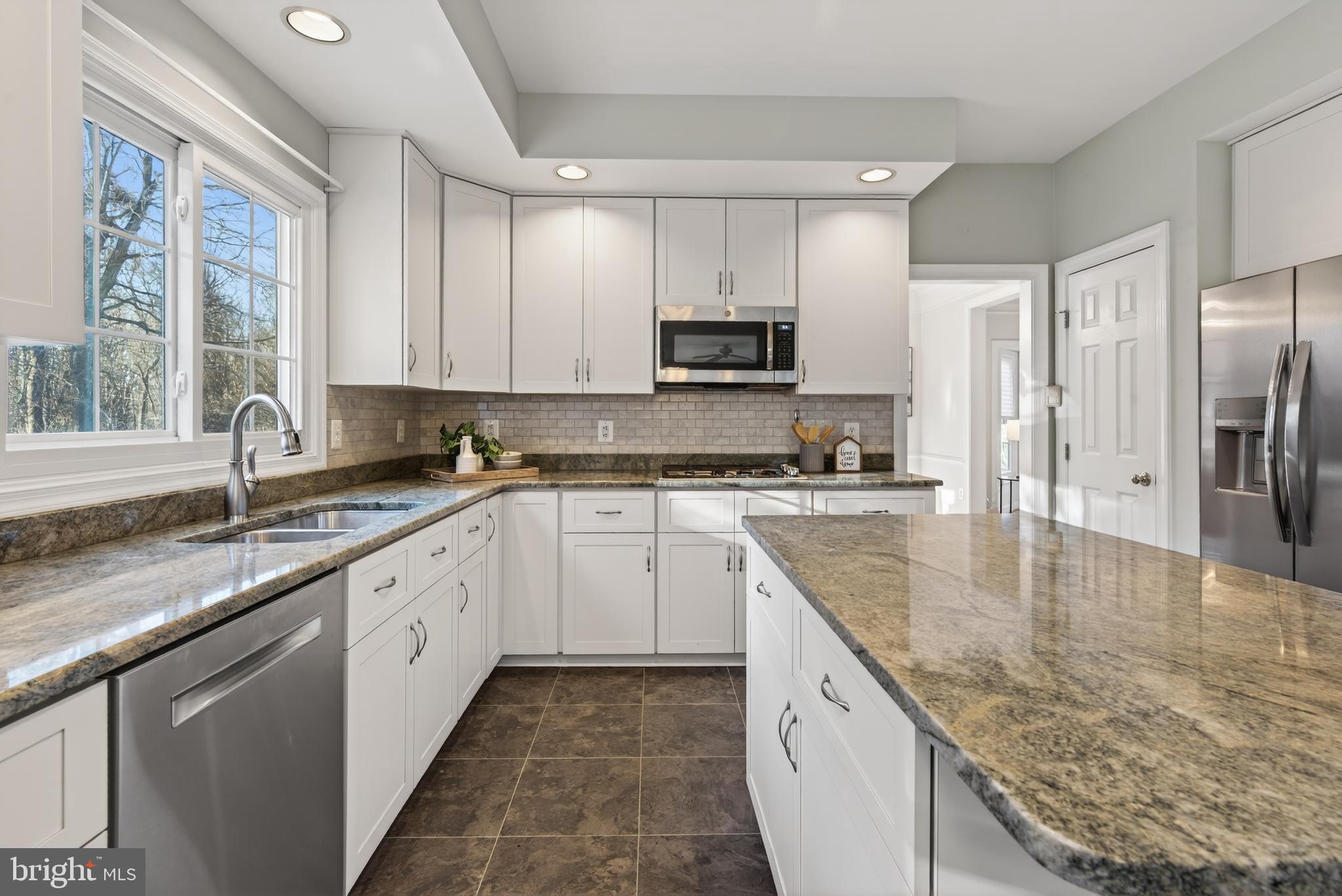 GOVERNORS RUN - Residential