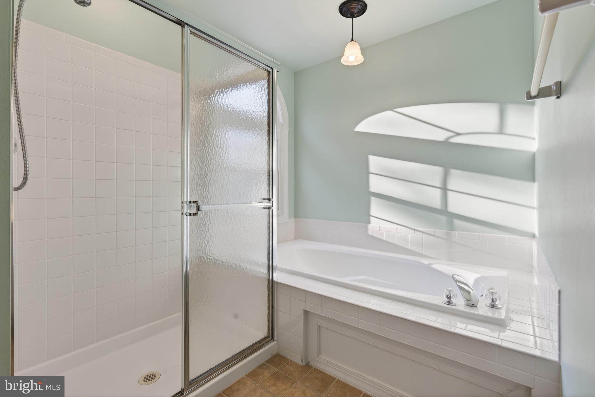 GOVERNORS RUN - Residential