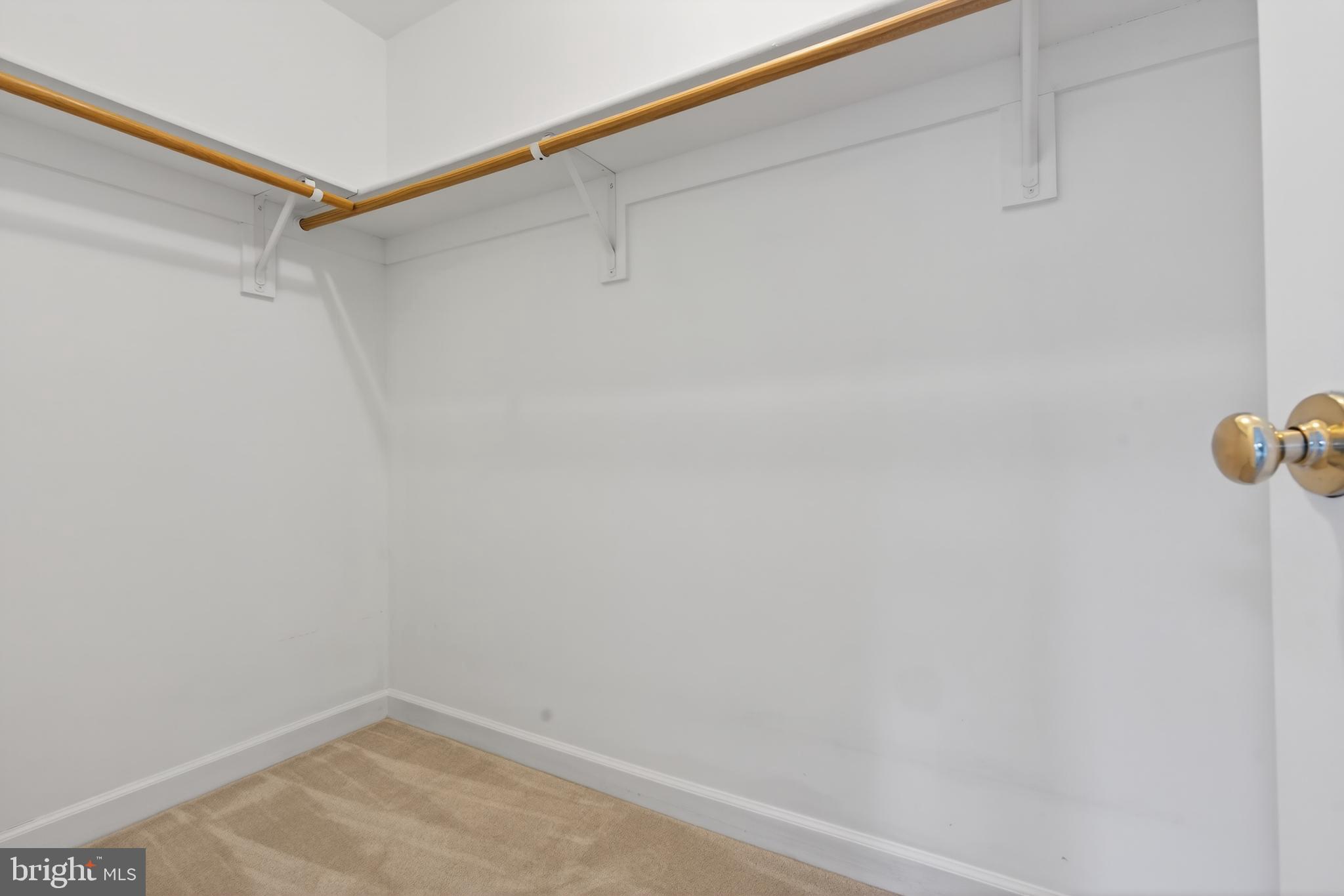 GOVERNORS RUN - Residential