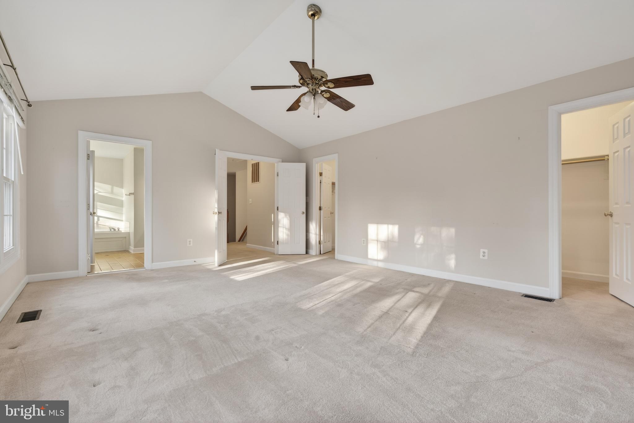 GOVERNORS RUN - Residential