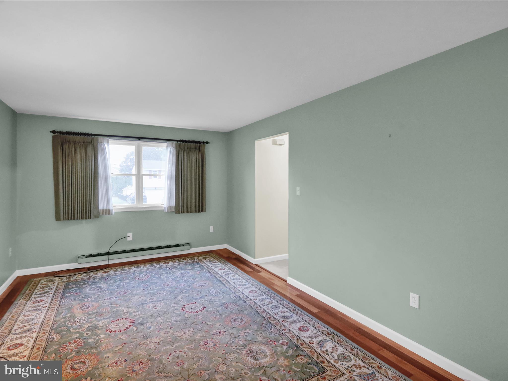 RICHMOND COMMONS - Residential