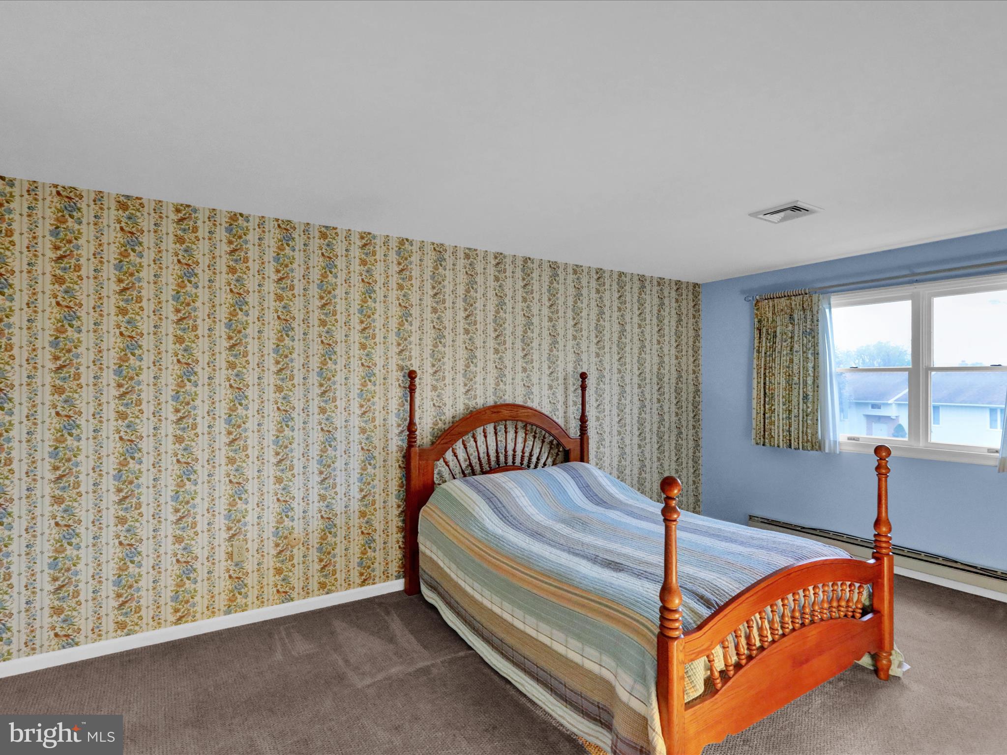 RICHMOND COMMONS - Residential