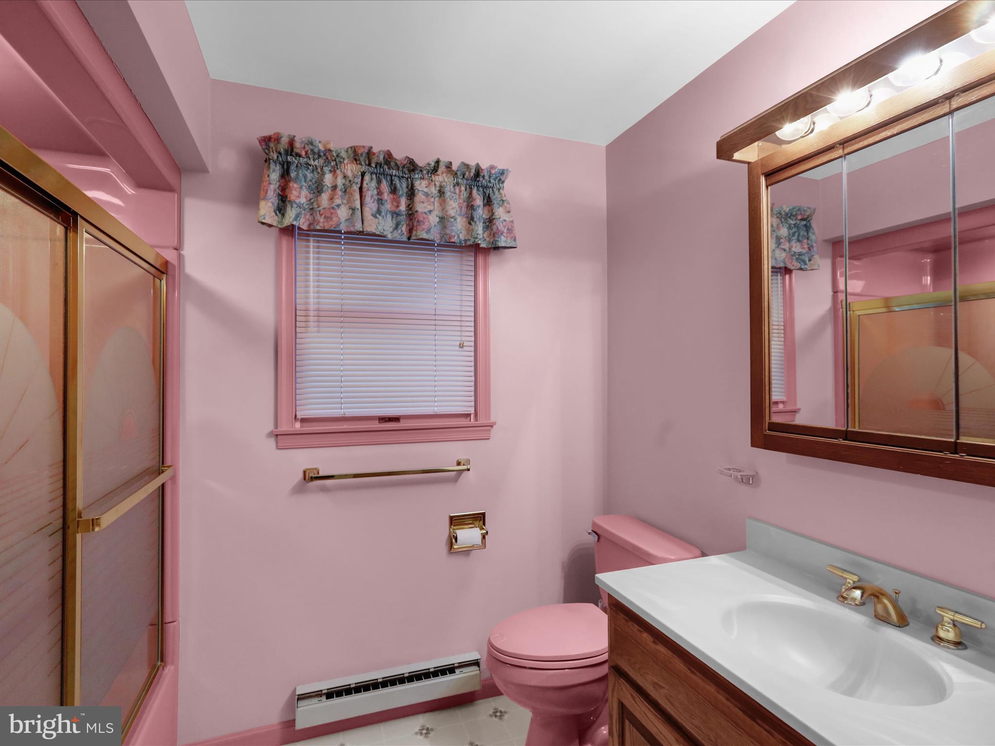 RICHMOND COMMONS - Residential