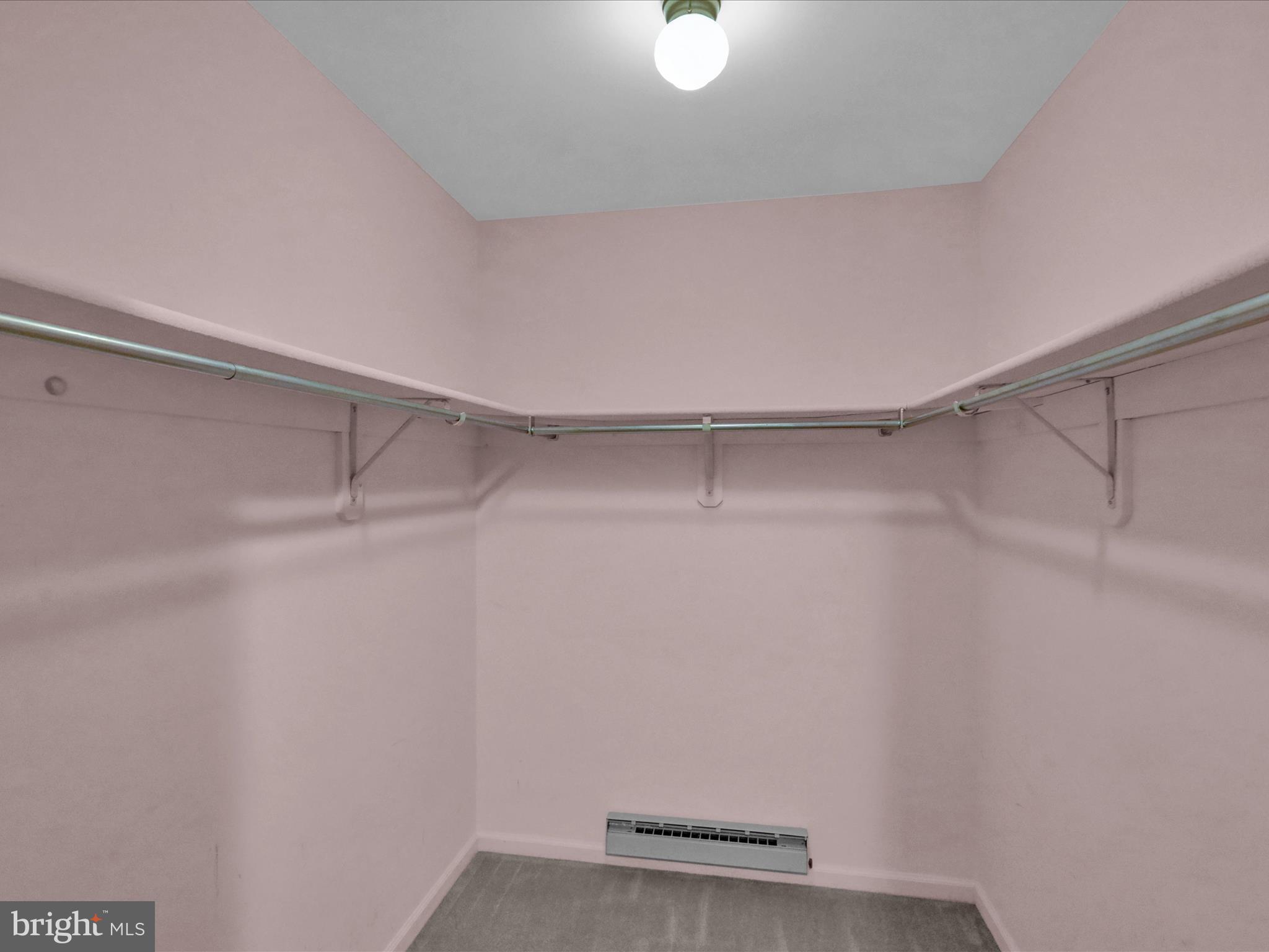 RICHMOND COMMONS - Residential