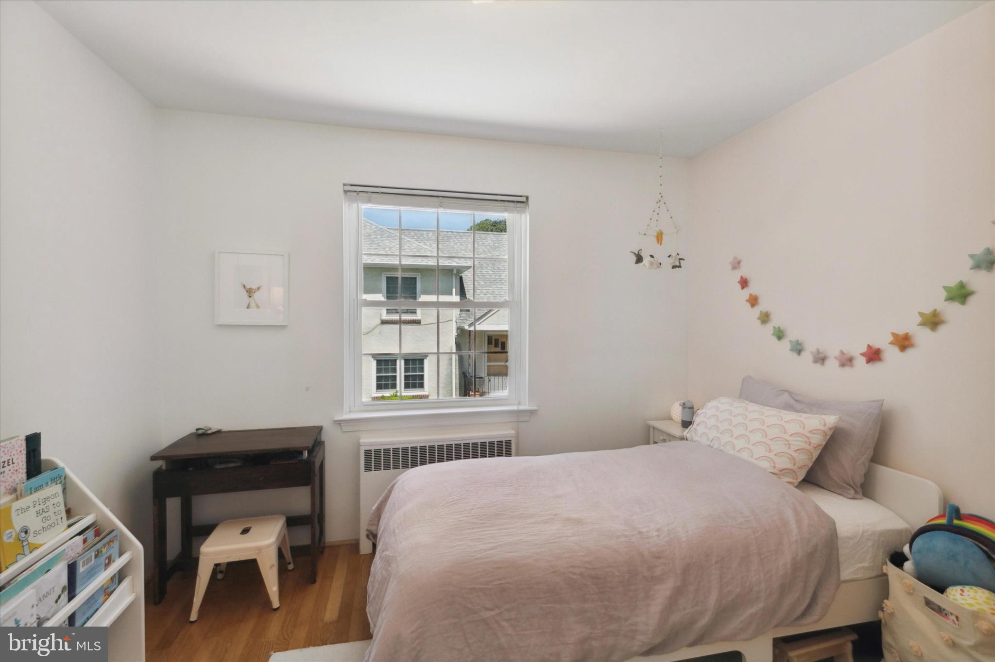 WAYNEWOODS - Residential Lease