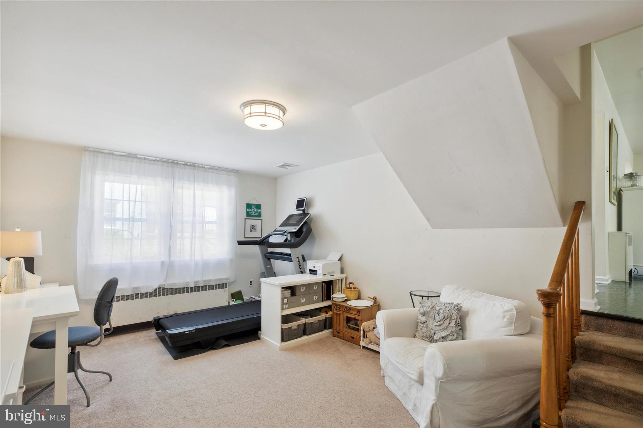 WAYNEWOODS - Residential Lease