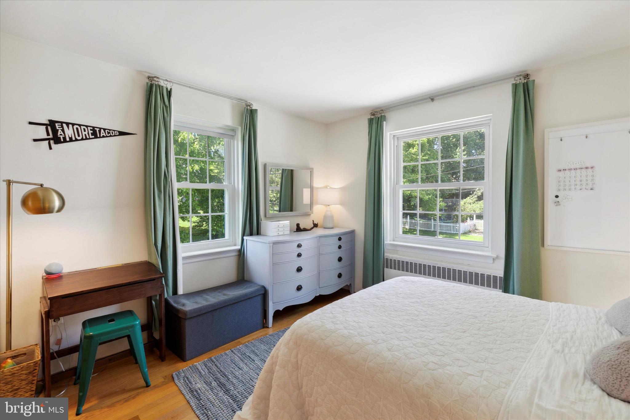 WAYNEWOODS - Residential Lease