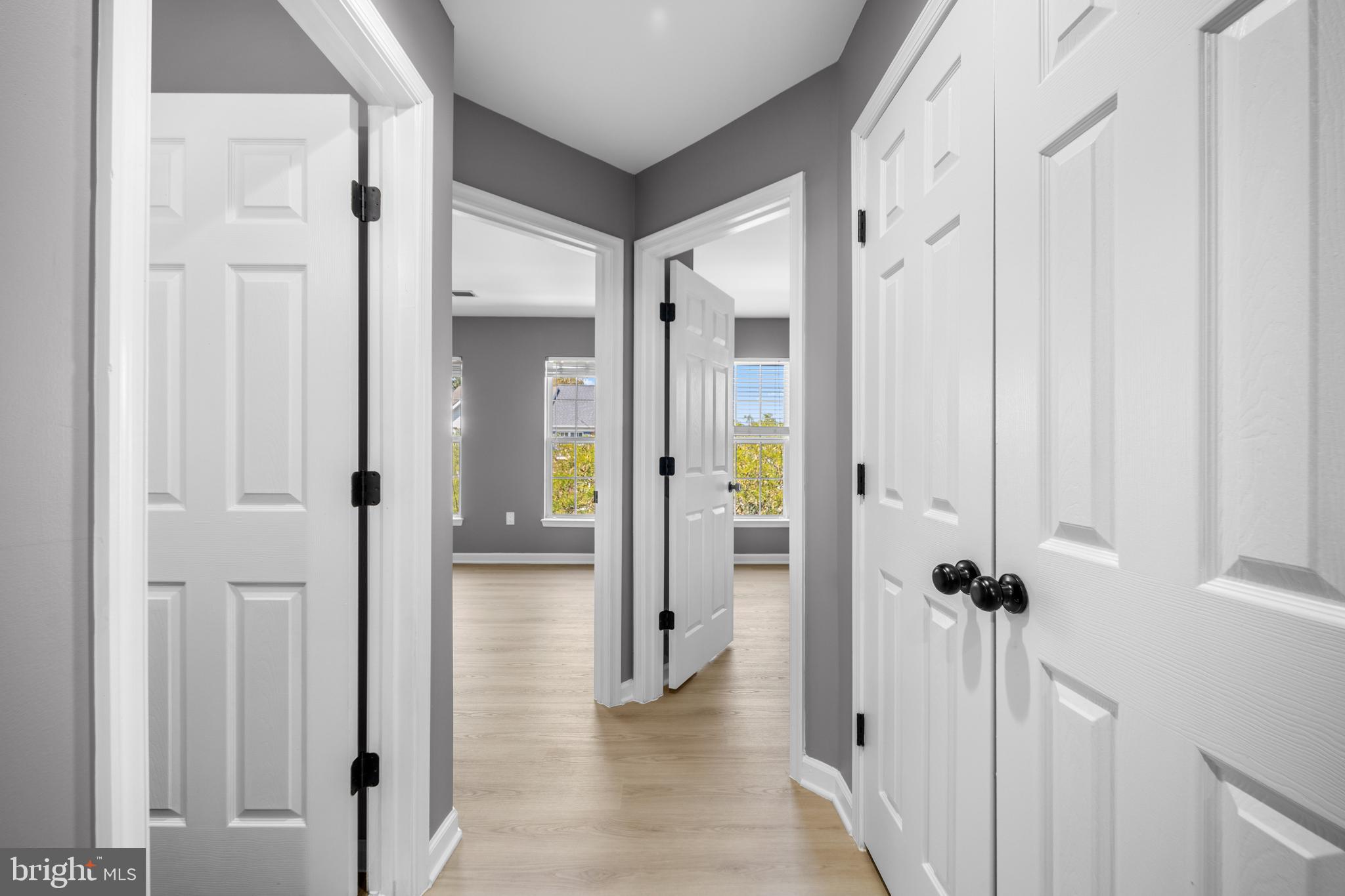 SOUTH RIDING - Residential Lease