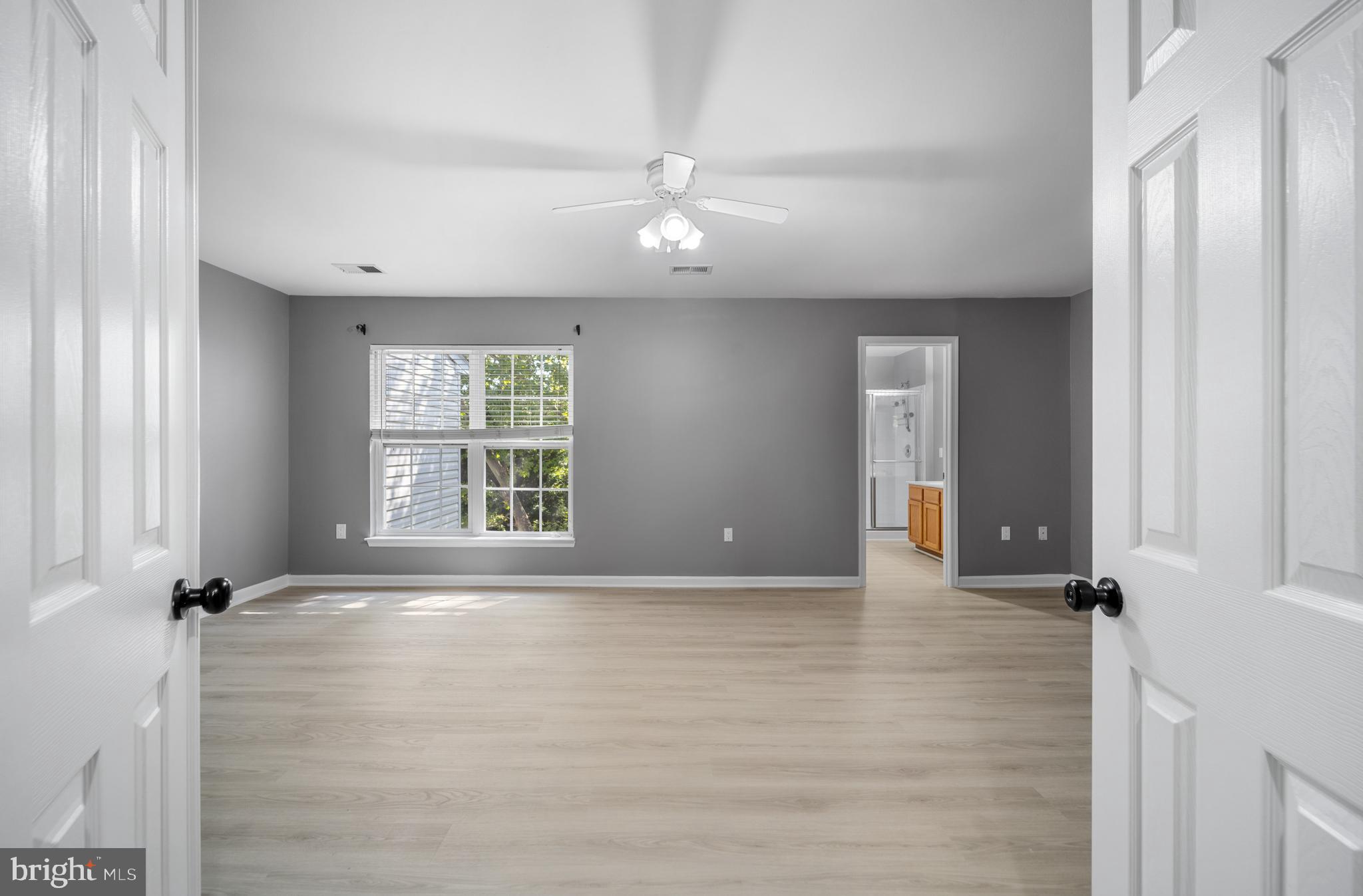 SOUTH RIDING - Residential Lease