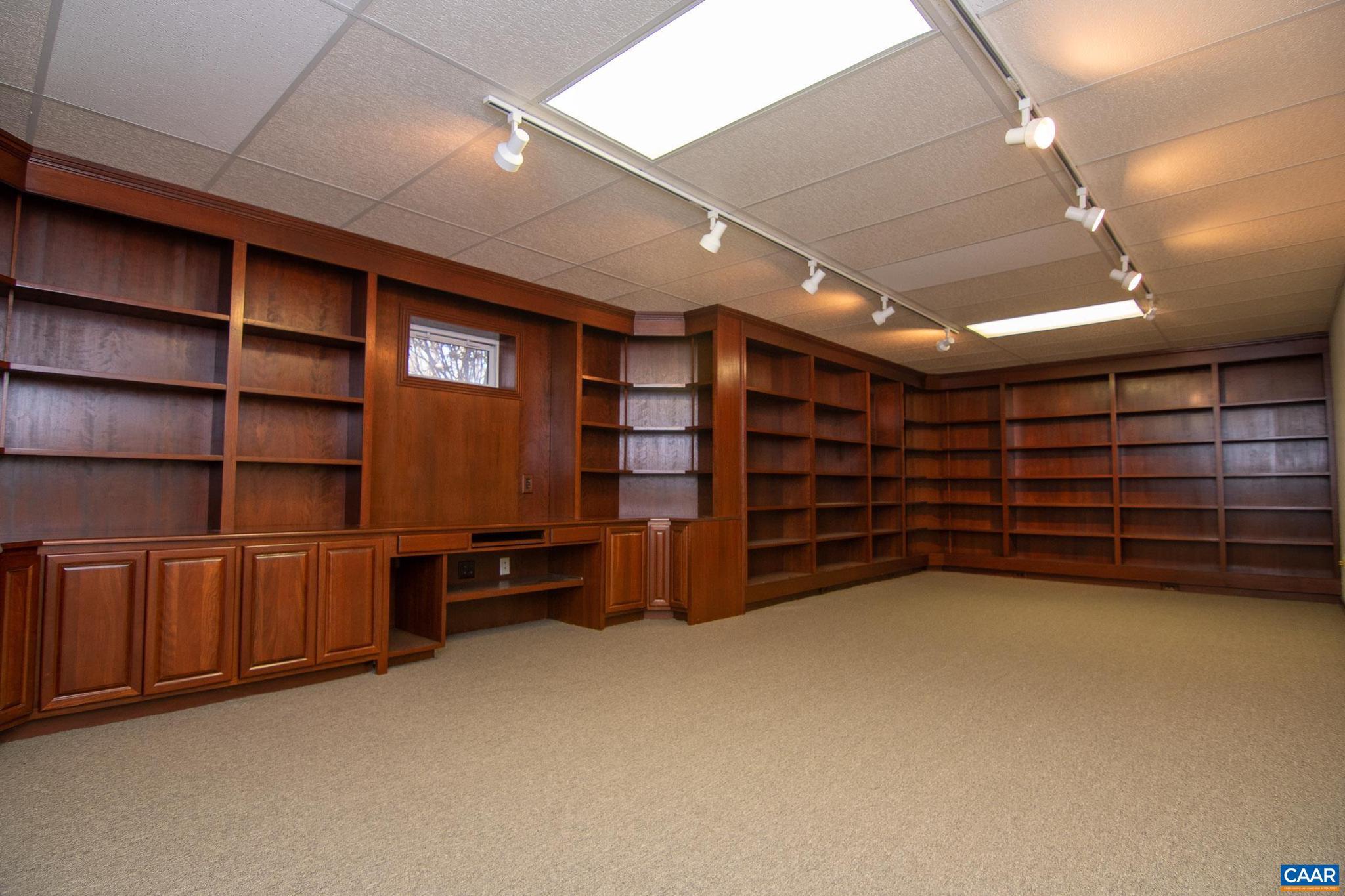 NORTHFIELDS - Residential