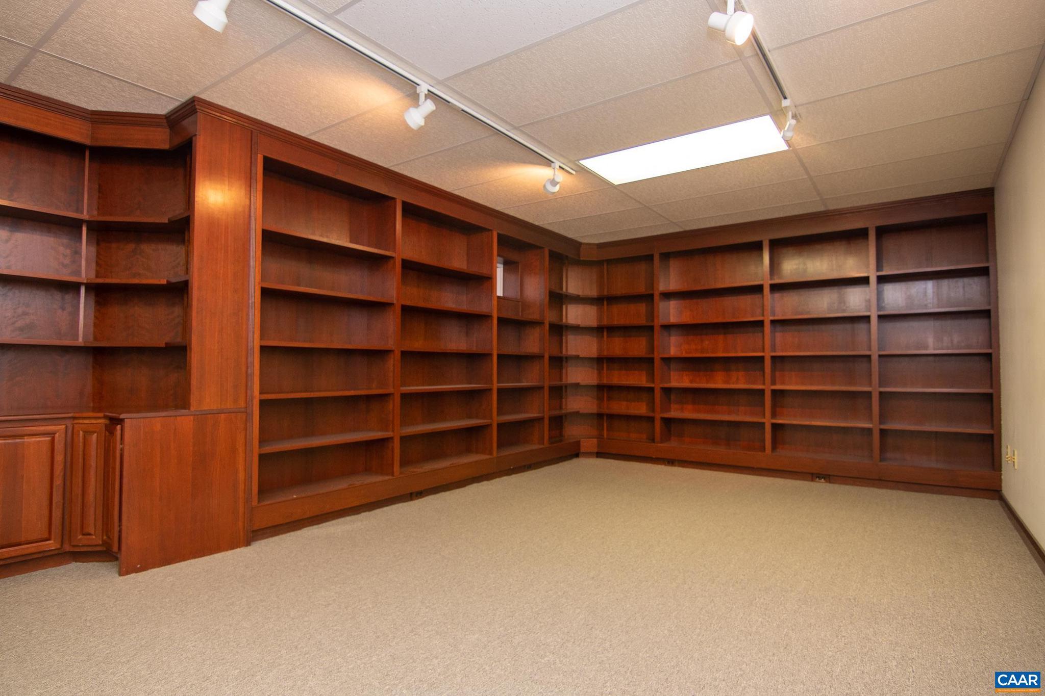 NORTHFIELDS - Residential