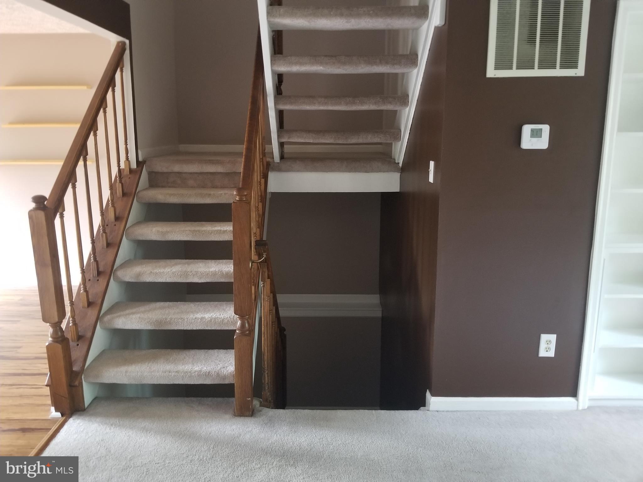 HOLLYMEAD - Residential Lease