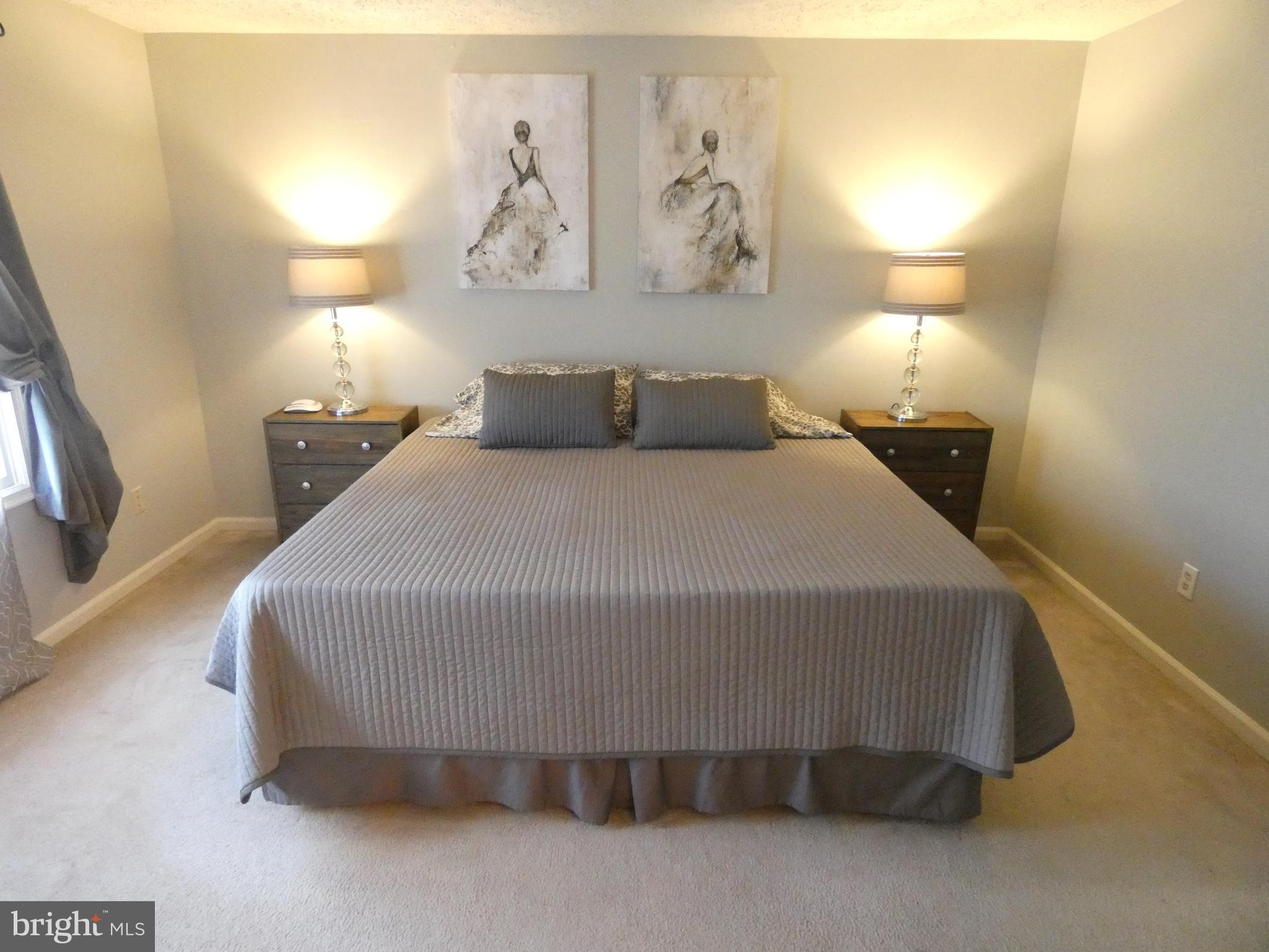 HOLLYMEAD - Residential Lease