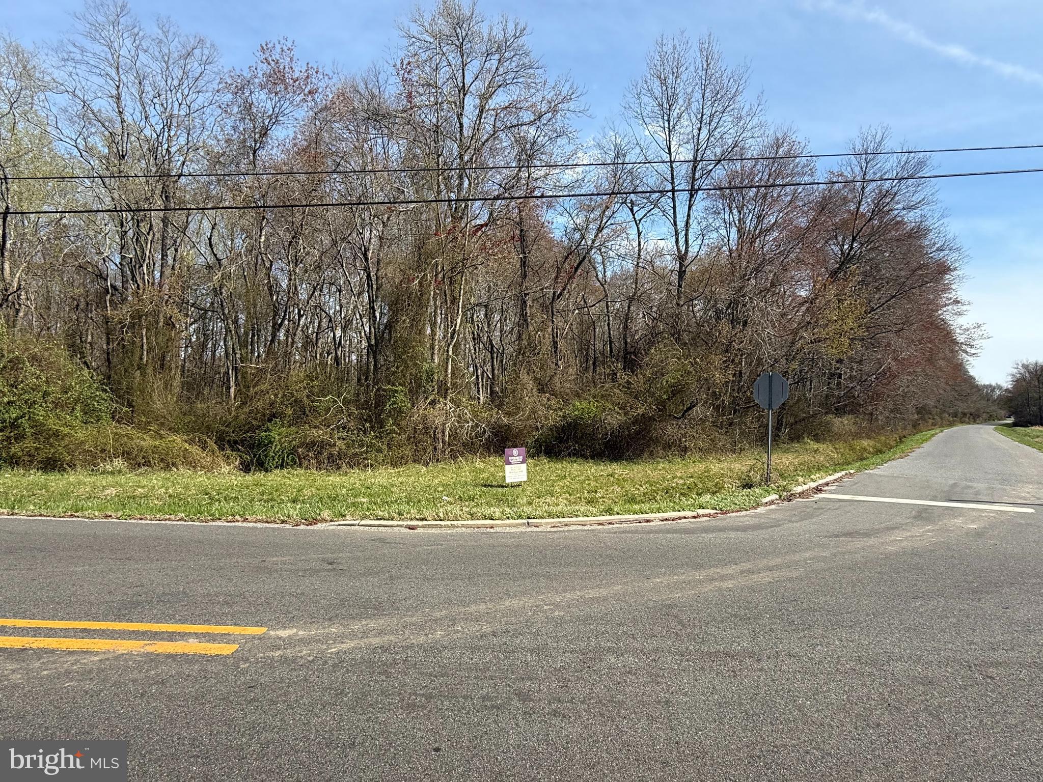 2301 MEMORIAL AVENUE