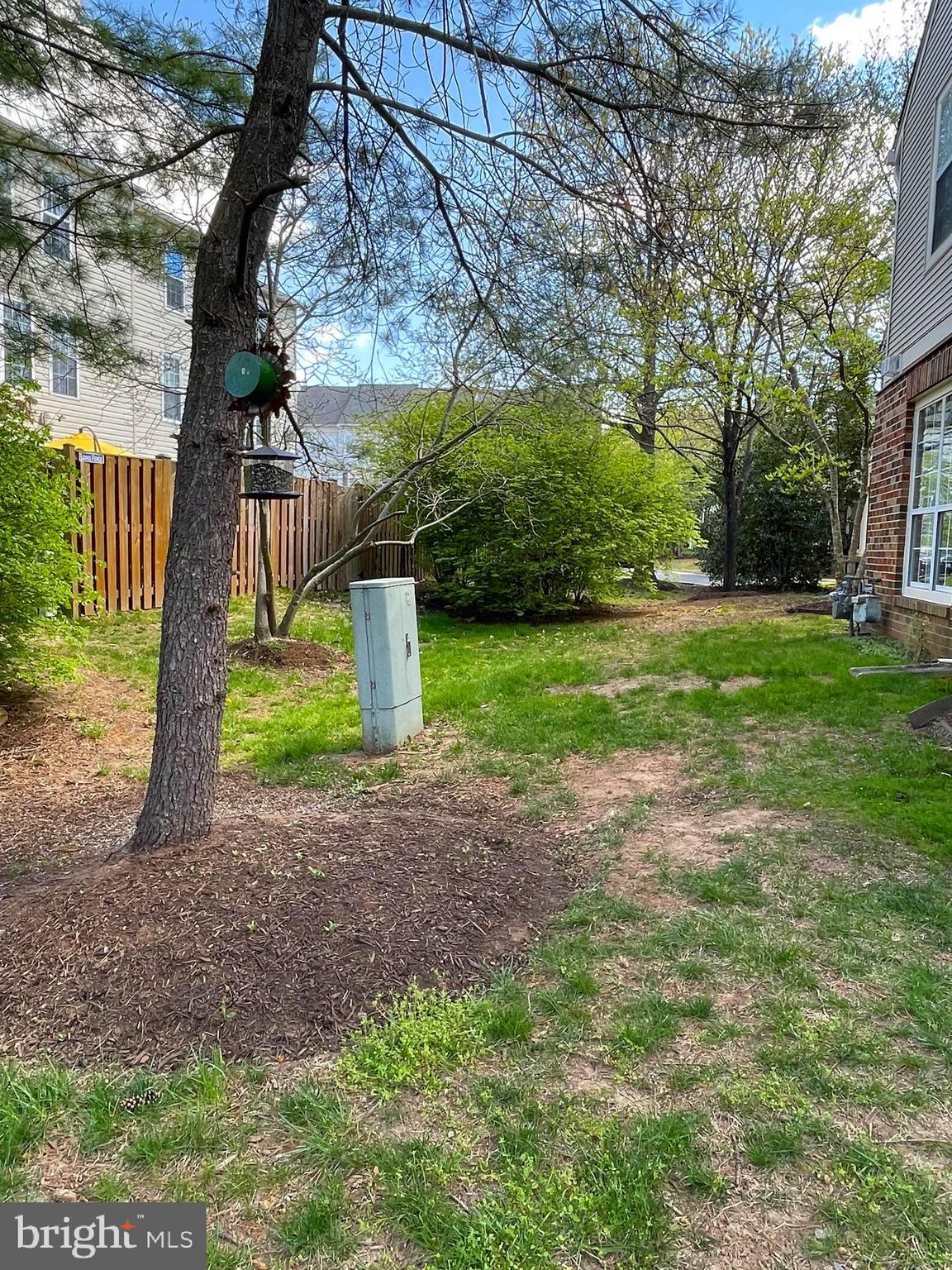 CHELSEA COURTS - Residential