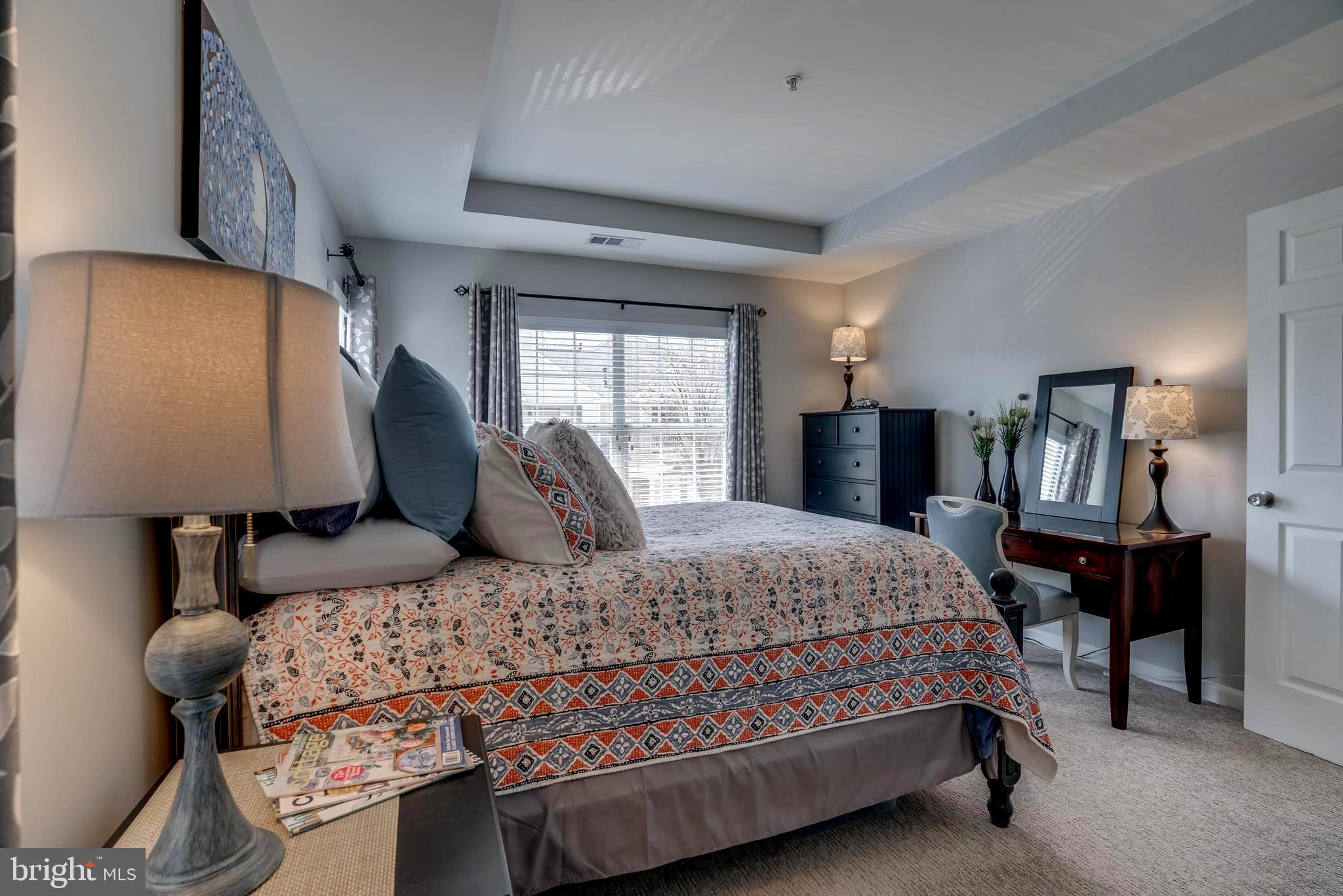 CHELSEA COURTS - Residential