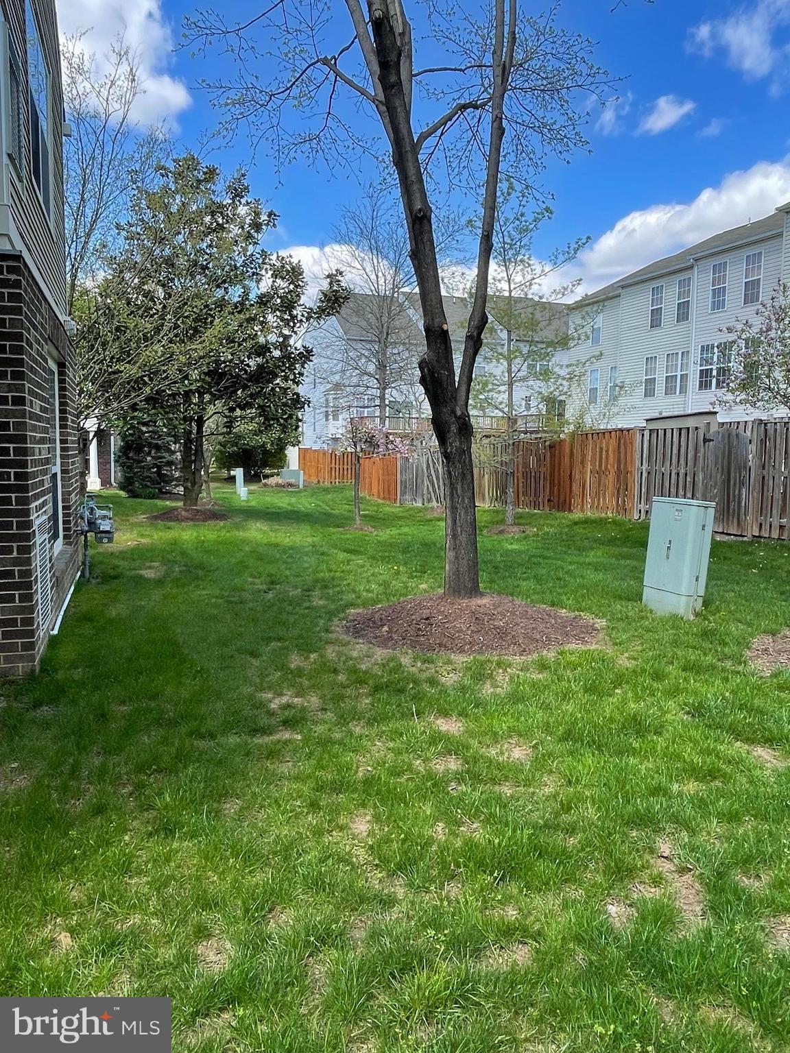 CHELSEA COURTS - Residential