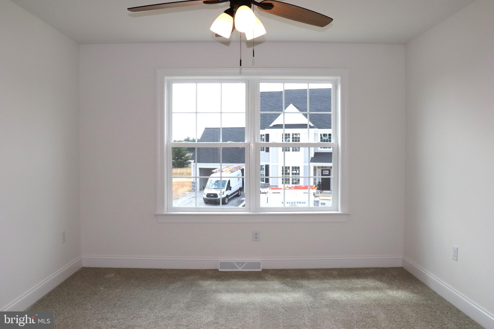 SETTLEMENTS EAST - Residential