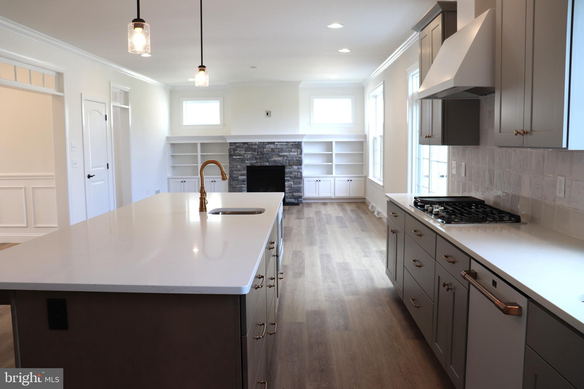 SETTLEMENTS EAST - Residential