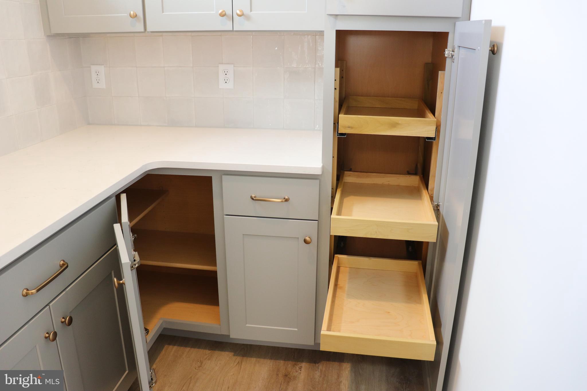 SETTLEMENTS EAST - Residential