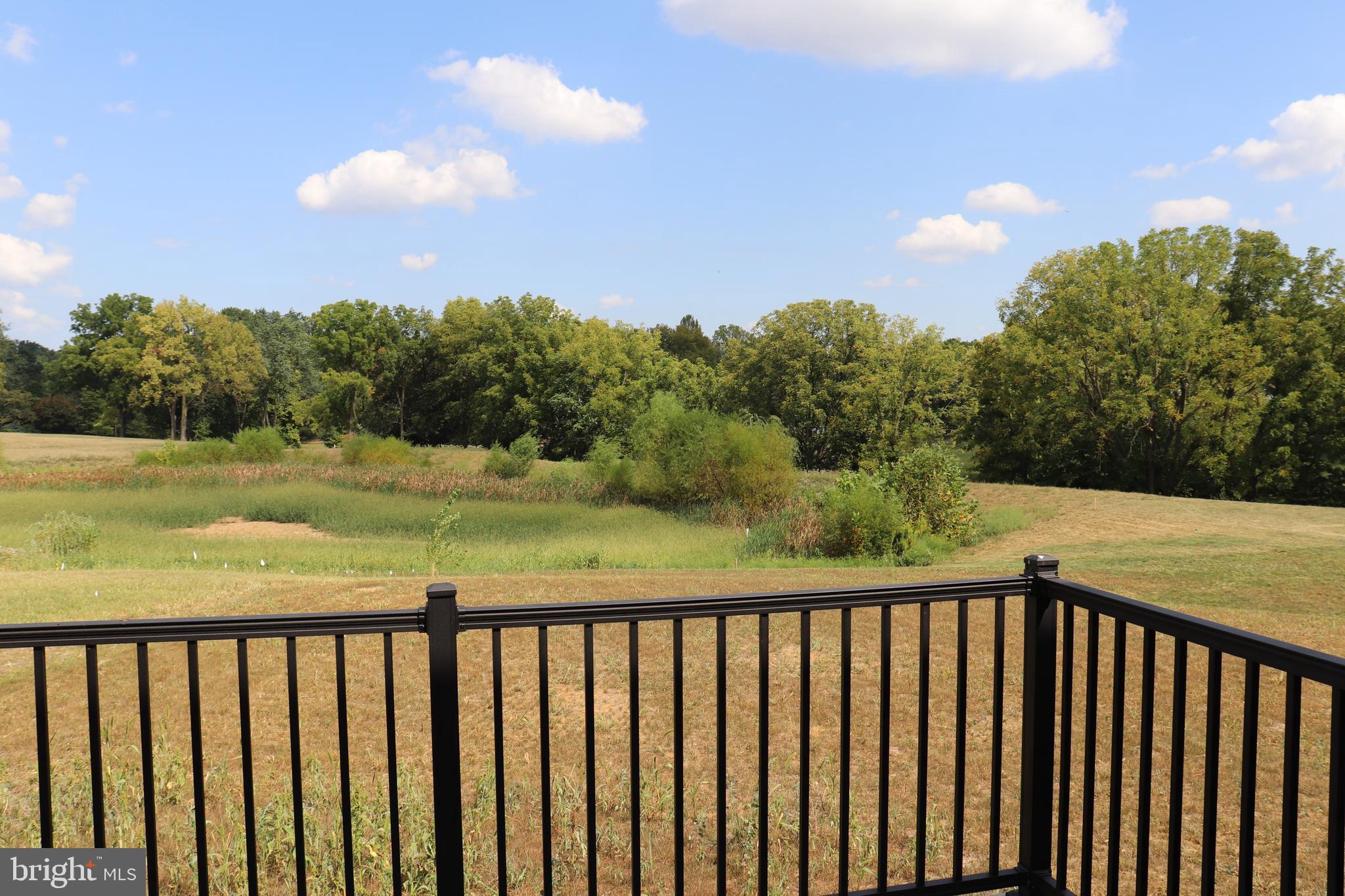 SETTLEMENTS EAST - Residential