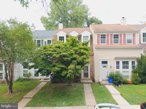 Townhouse For Rent - 13840 Grey Colt Drive<br/> NORTH POTOMAC, MD 20878