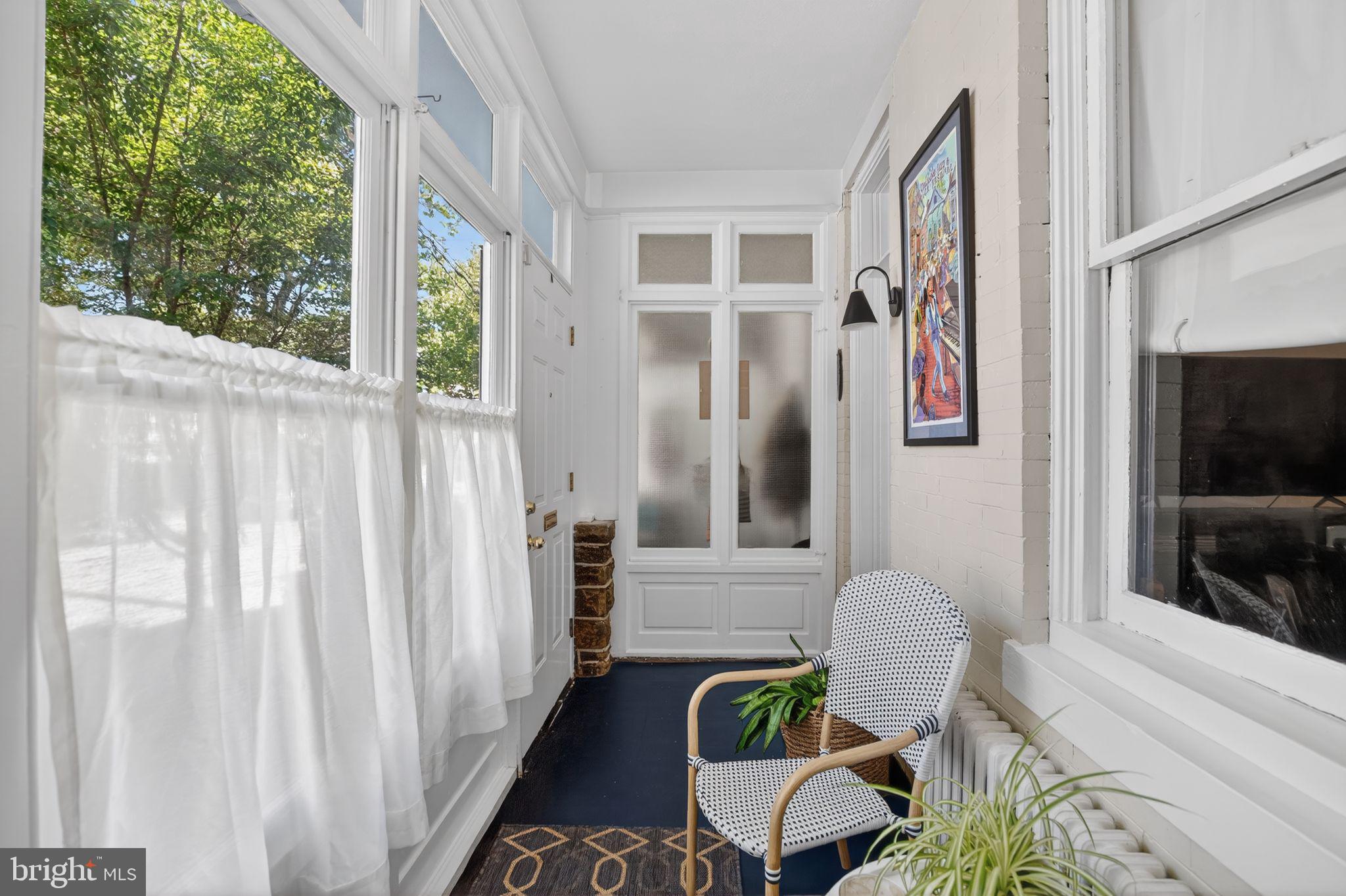 CHESTNUT HILL - Residential