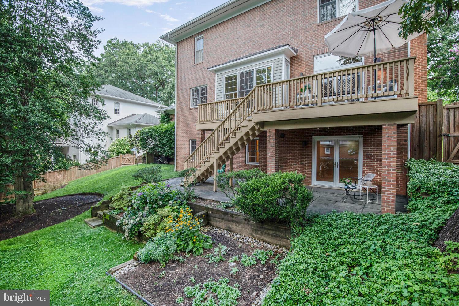 5222 LOUGHBORO ROAD NW