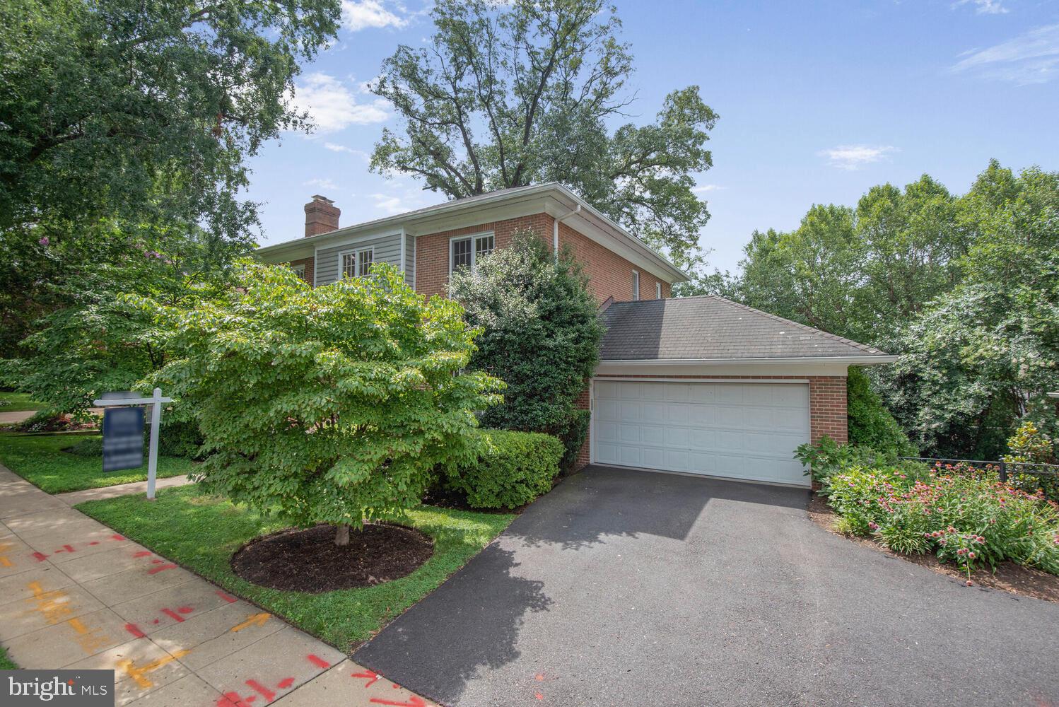 5222 LOUGHBORO ROAD NW