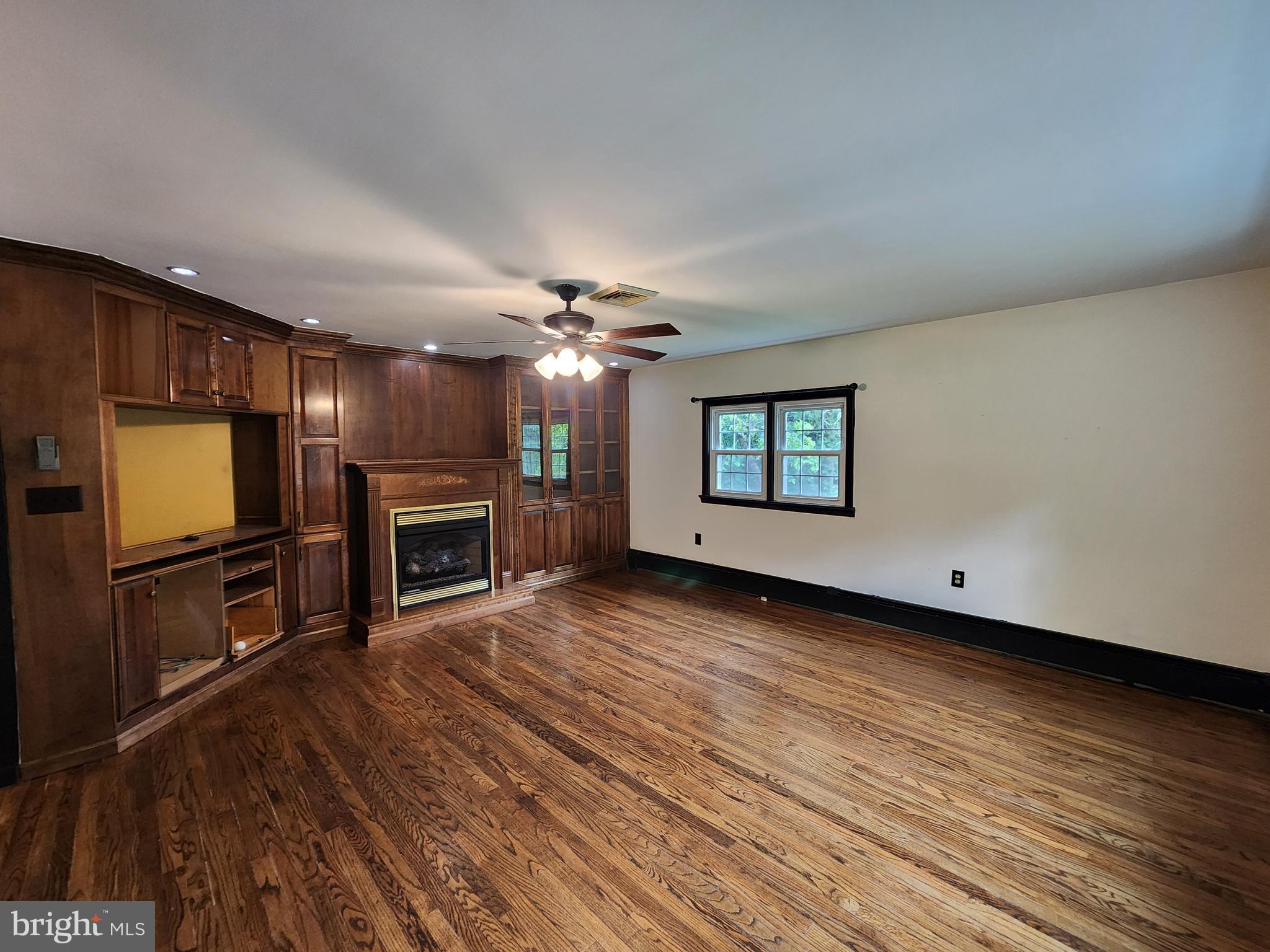 WHEATFIELD TOWNSHIP - Residential