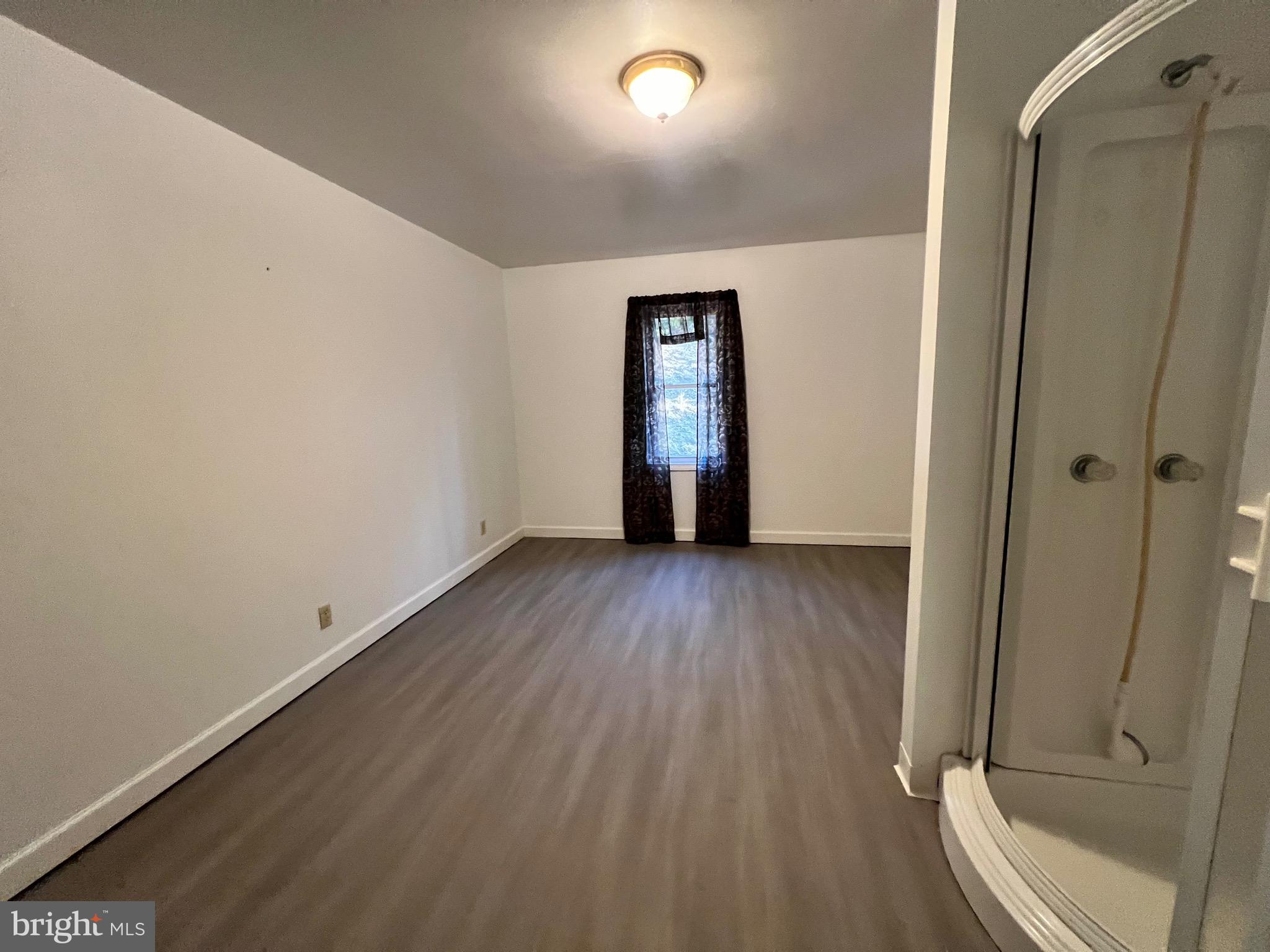 TANGLEWOOD - Residential