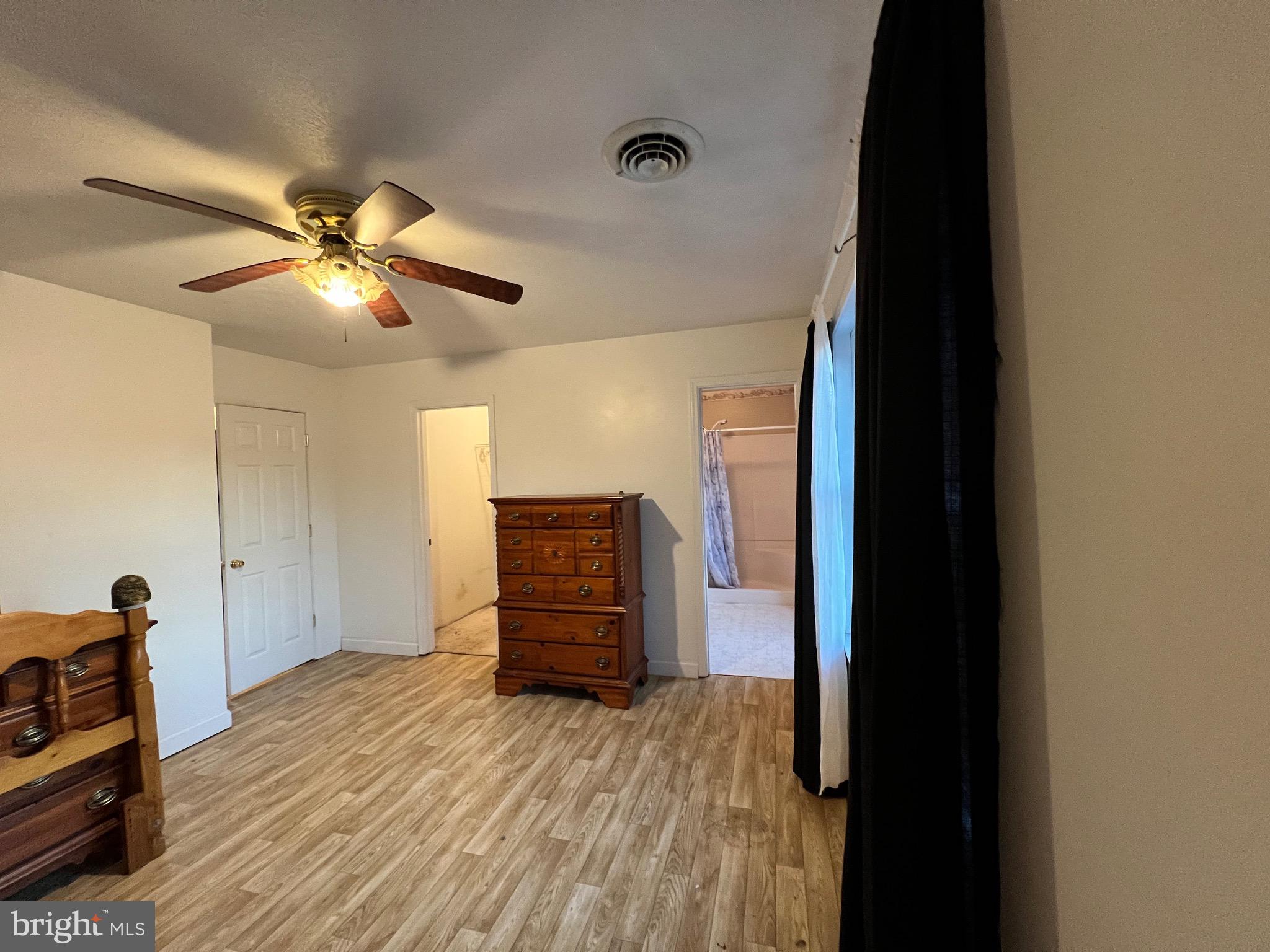 TANGLEWOOD - Residential