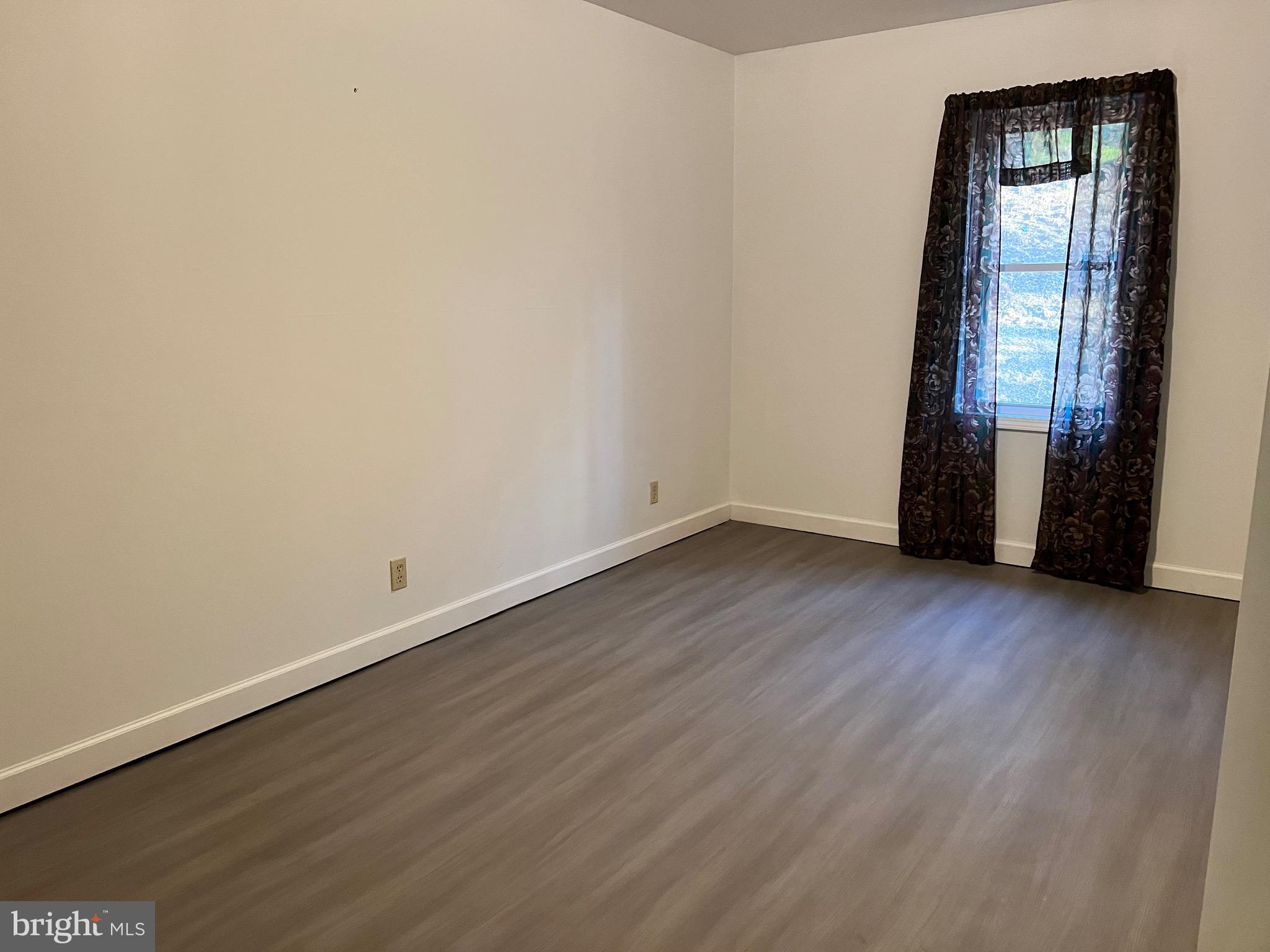 TANGLEWOOD - Residential