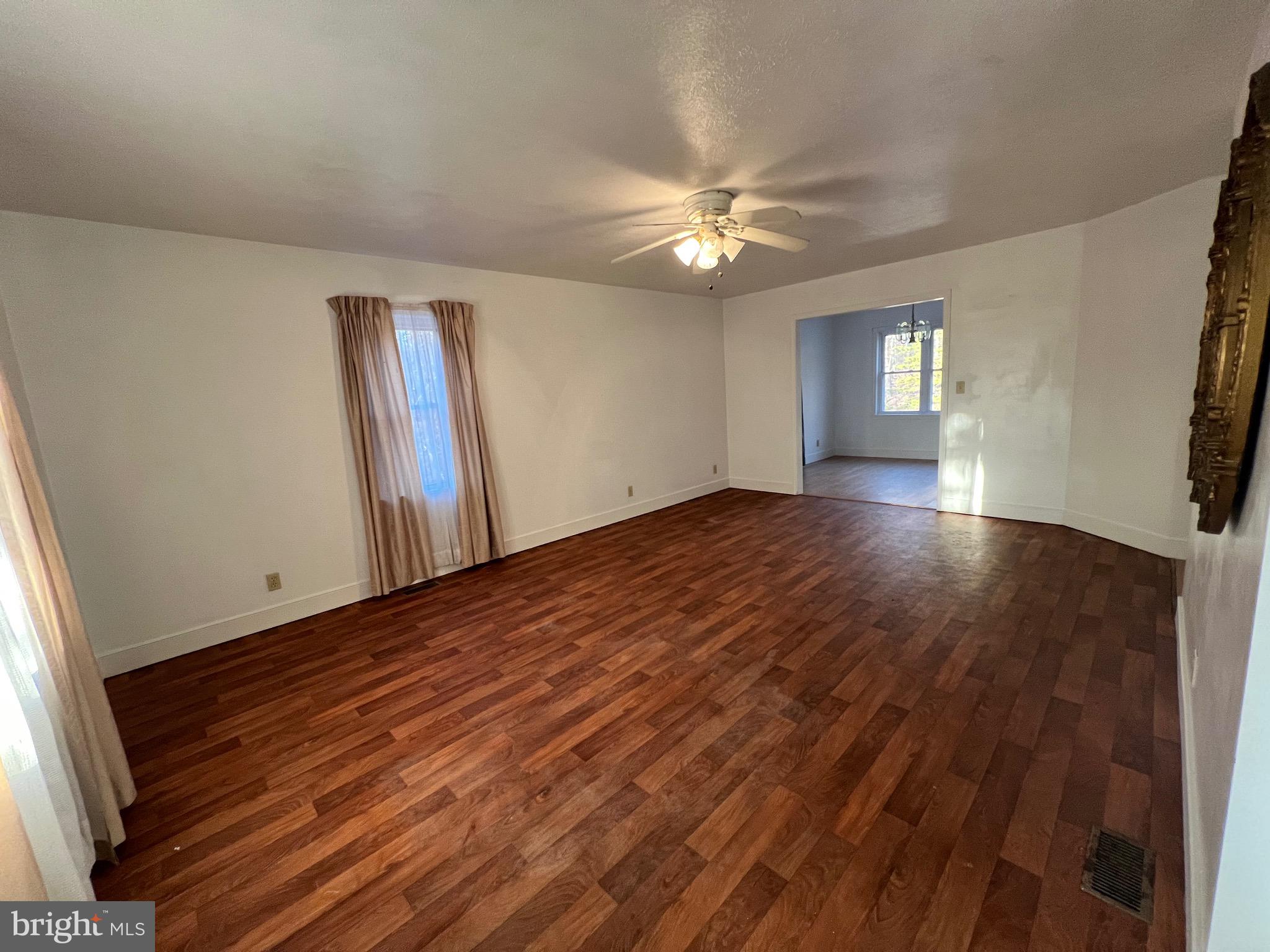 TANGLEWOOD - Residential