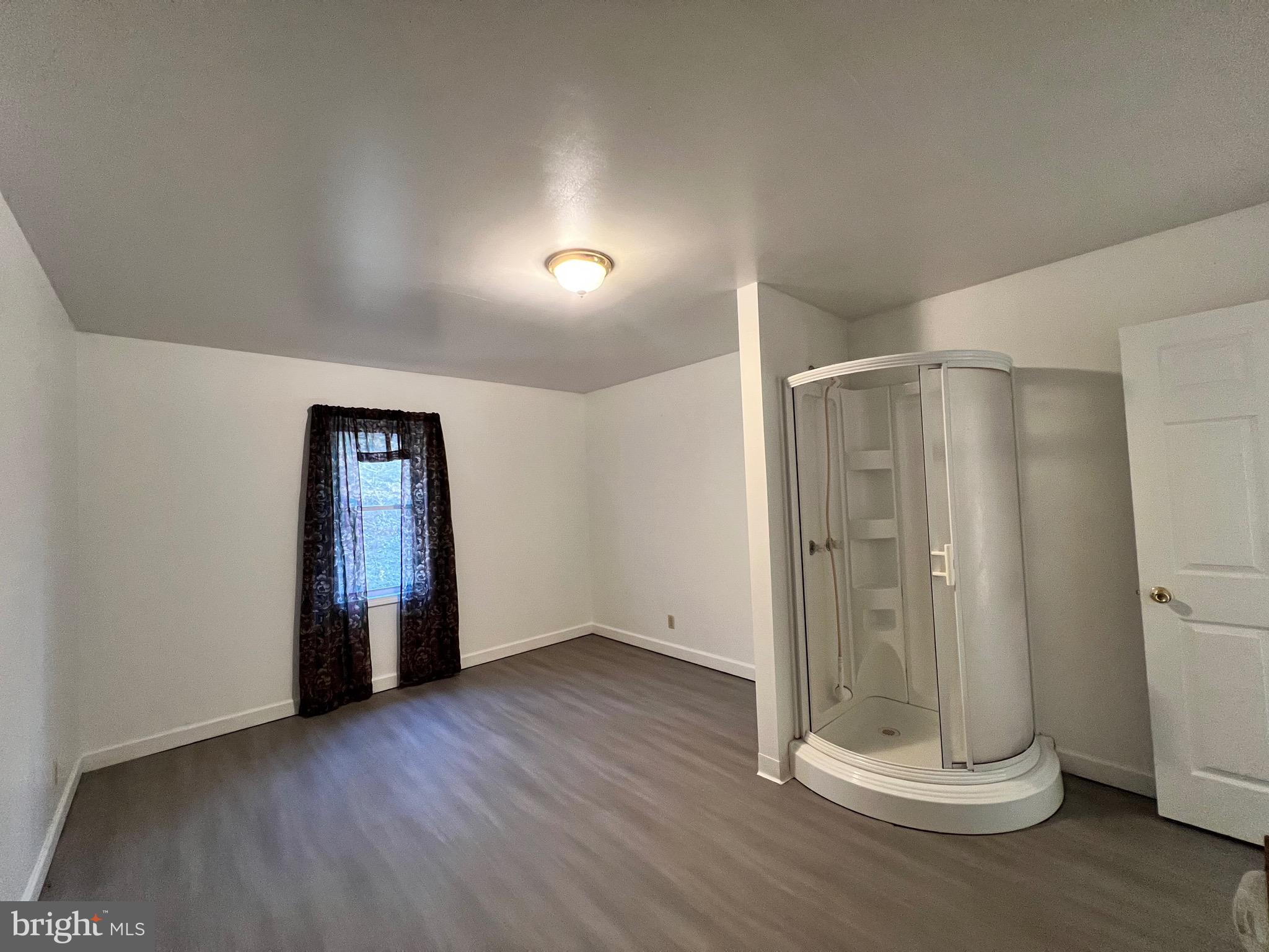 TANGLEWOOD - Residential