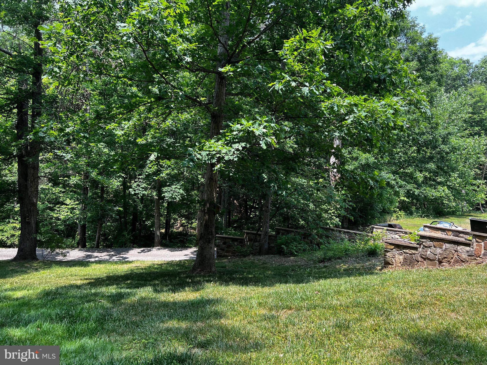 TANGLEWOOD - Residential