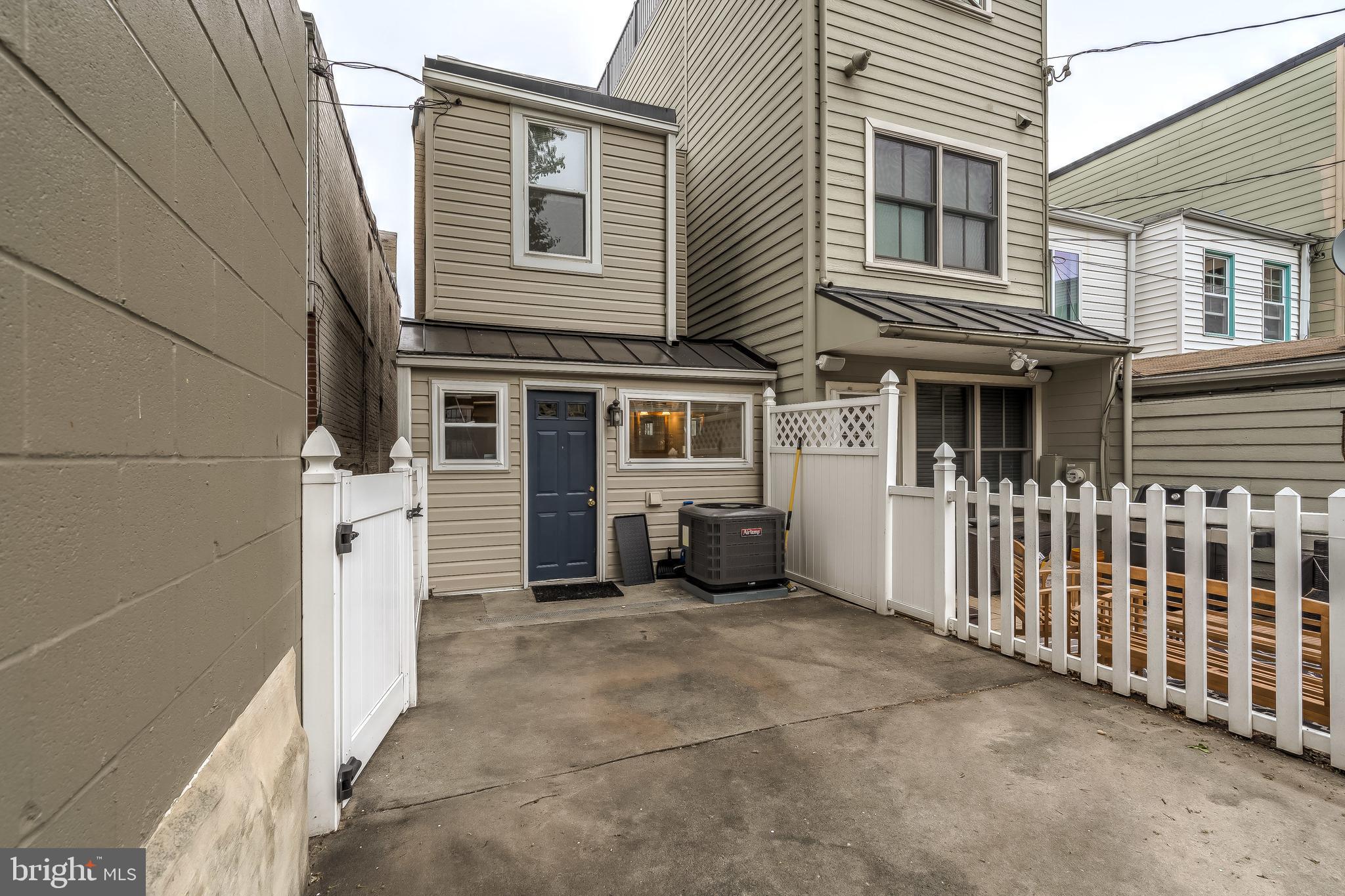 FEDERAL HILL HISTORIC DISTRICT - Residential