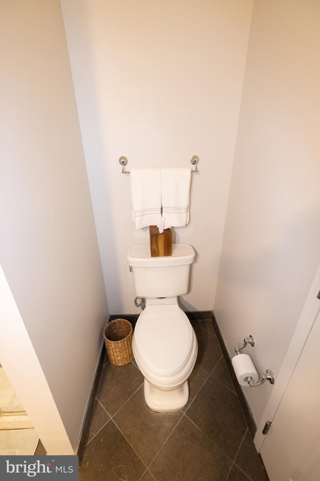 RIVER TOWER CHRIST L - Residential