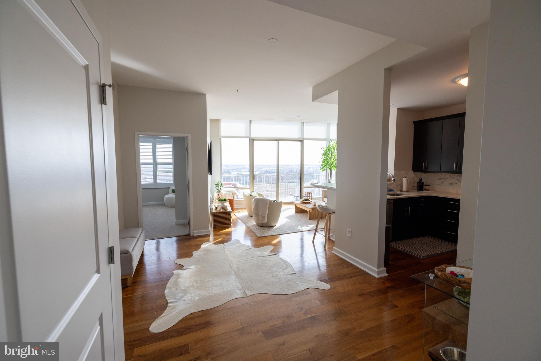 RIVER TOWER CHRIST L - Residential