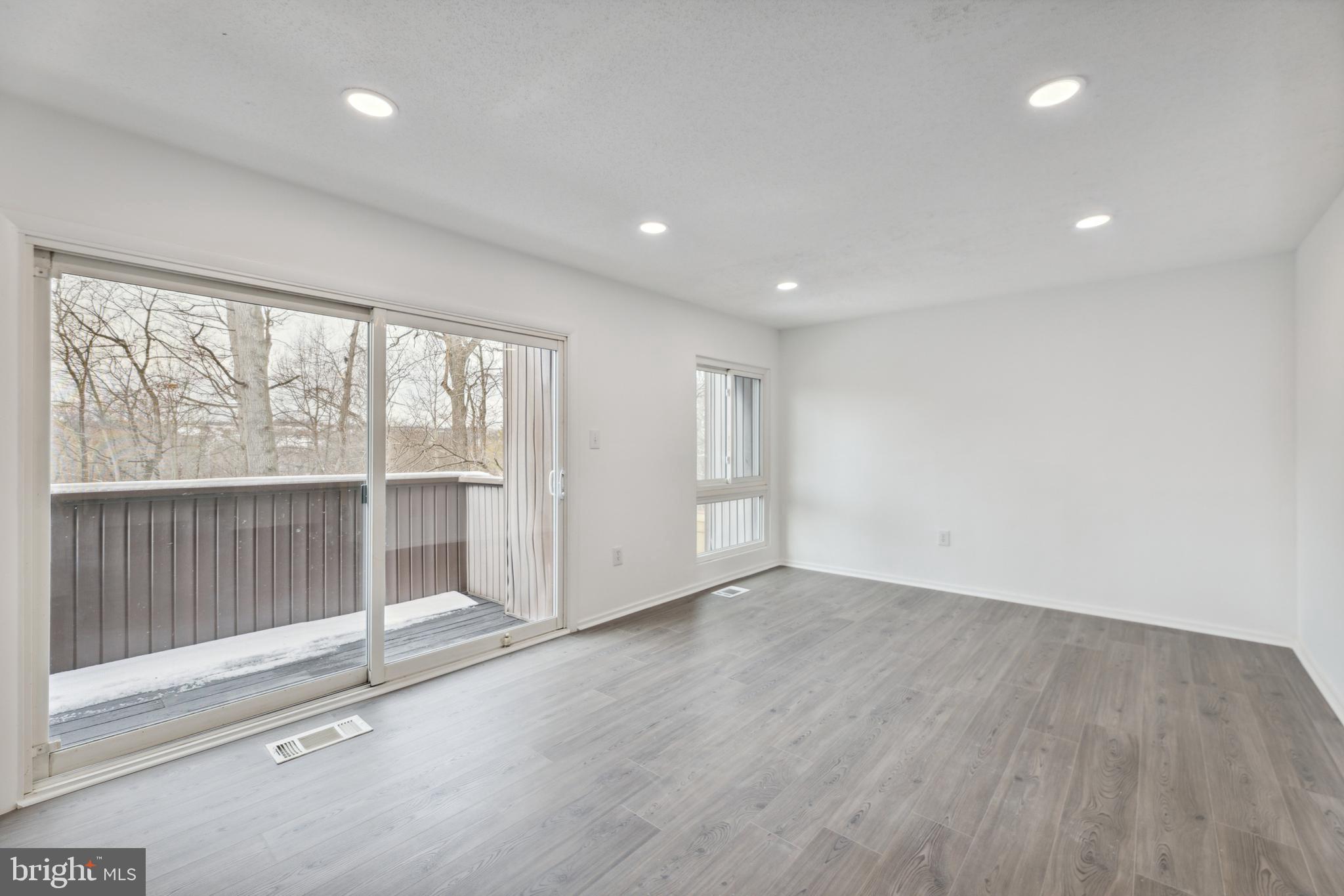 RIPPON LANDING - Residential
