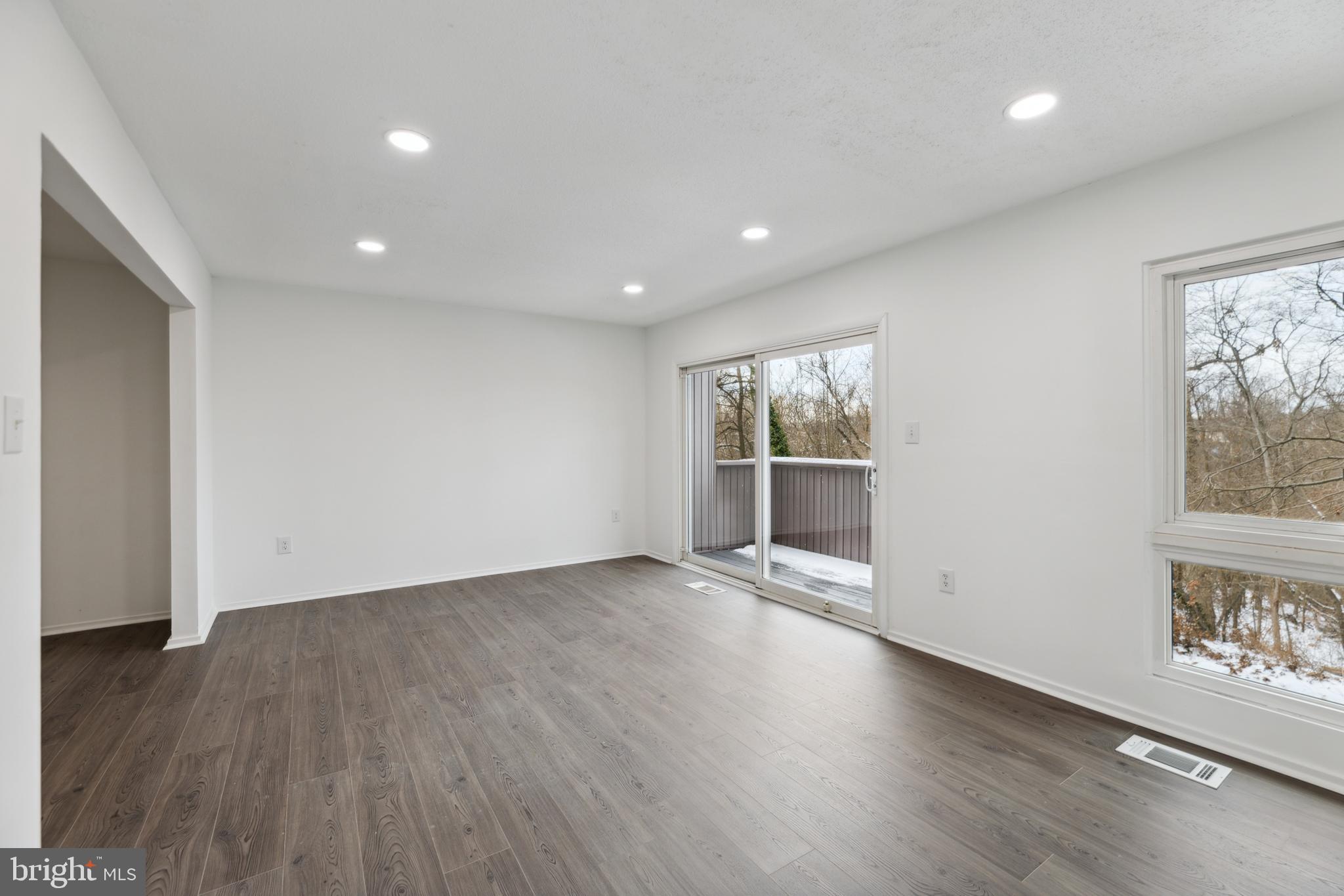 RIPPON LANDING - Residential